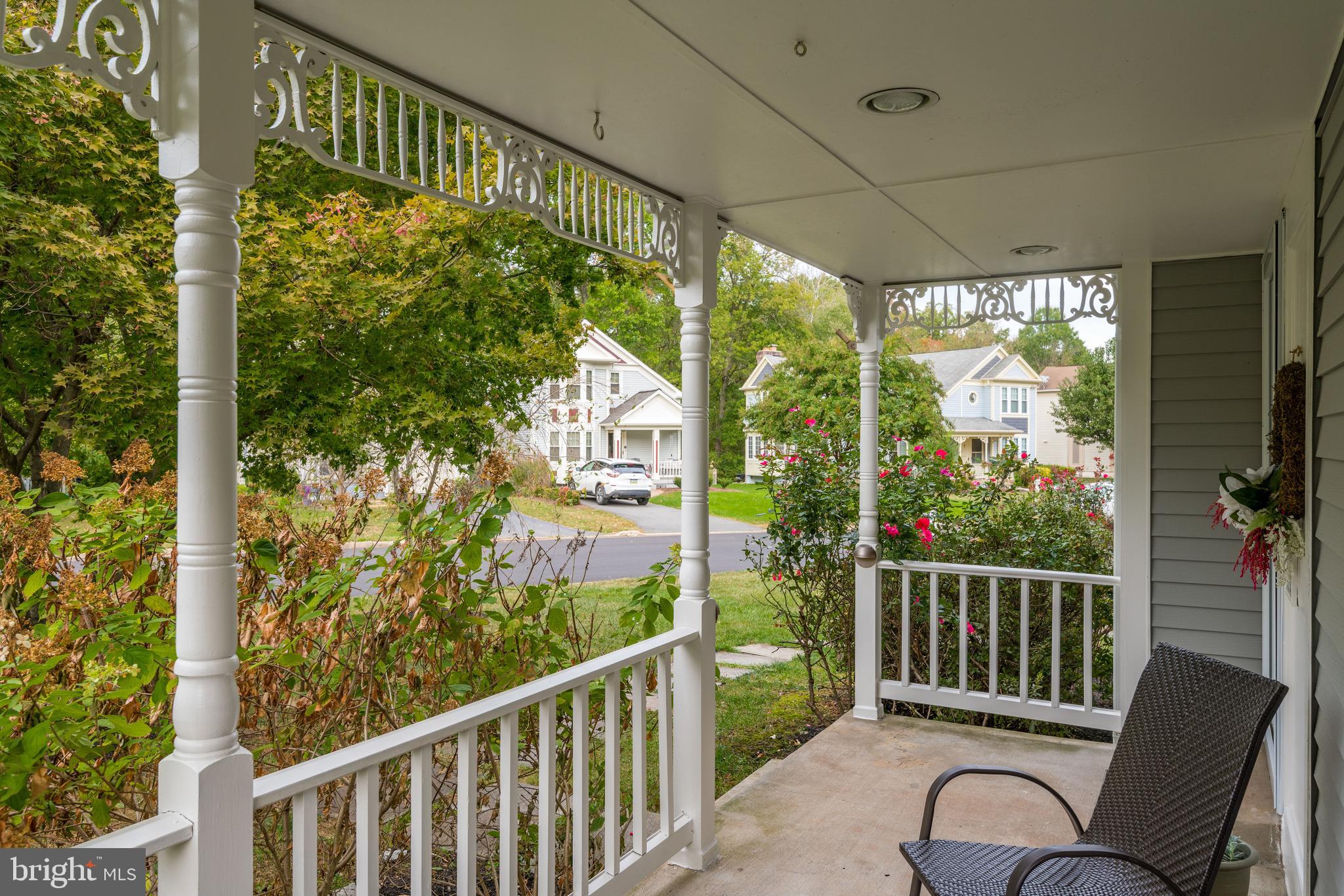 COUNTRYSIDE - Residential