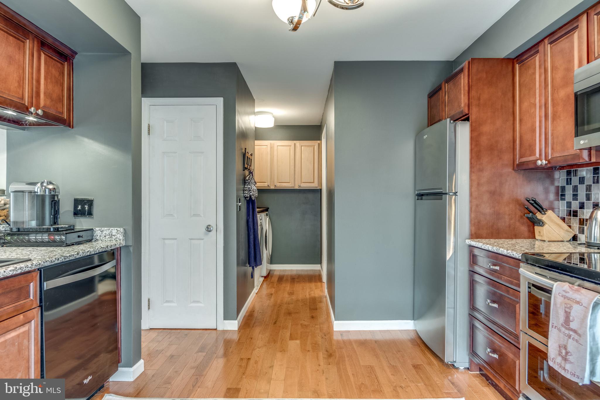 COUNTRYSIDE - Residential