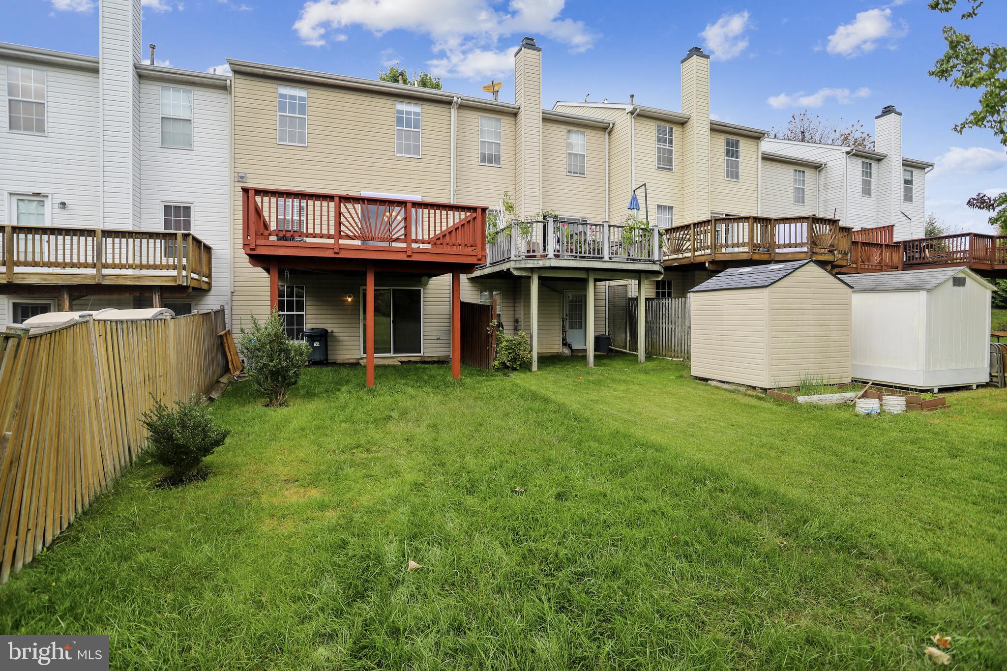 GREENS AT SMITH - Residential