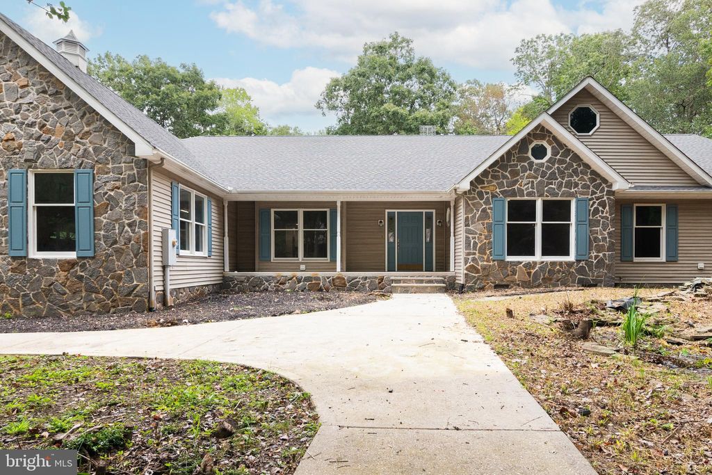 Photo of 23448 Ponderosa Drive, SEAFORD, DE 19973 (MLS # DESU2089526)