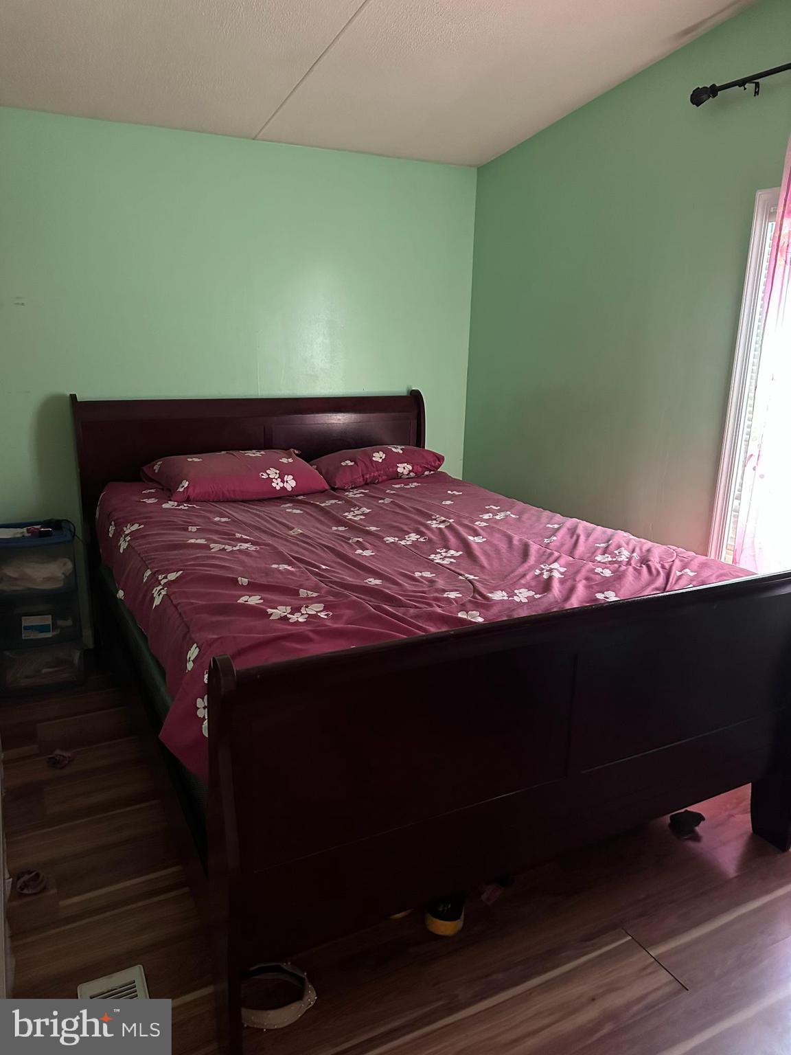 PARKWAY VILLAGE MANUFACTURED HOME COMMUNITY - Residential