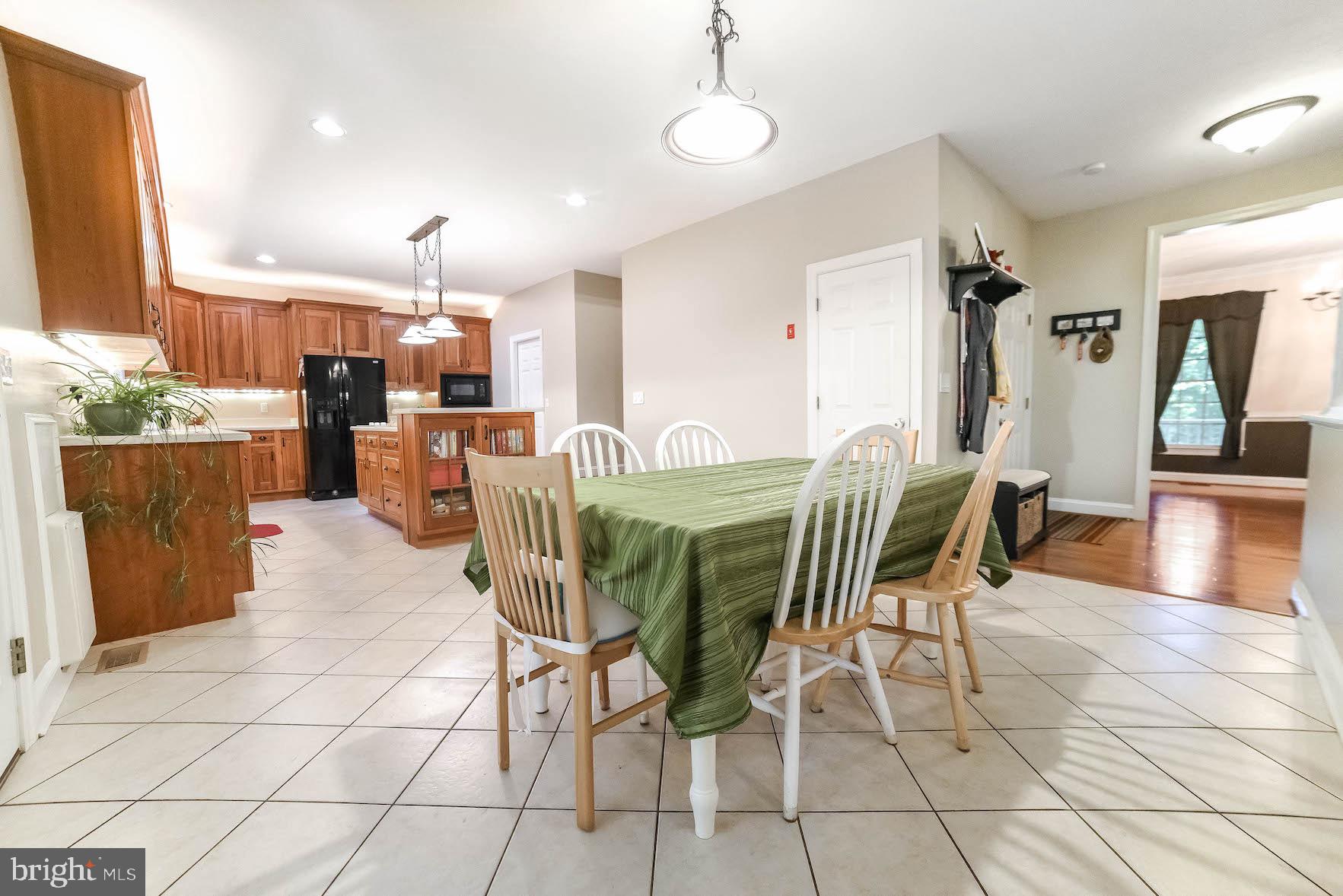 PORTOBELLO ESTATES - Residential