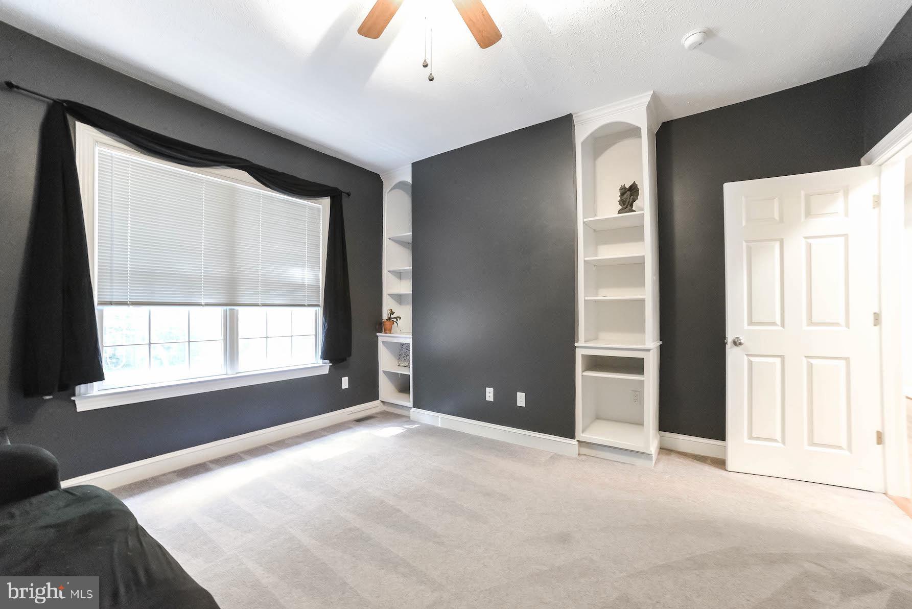 PORTOBELLO ESTATES - Residential