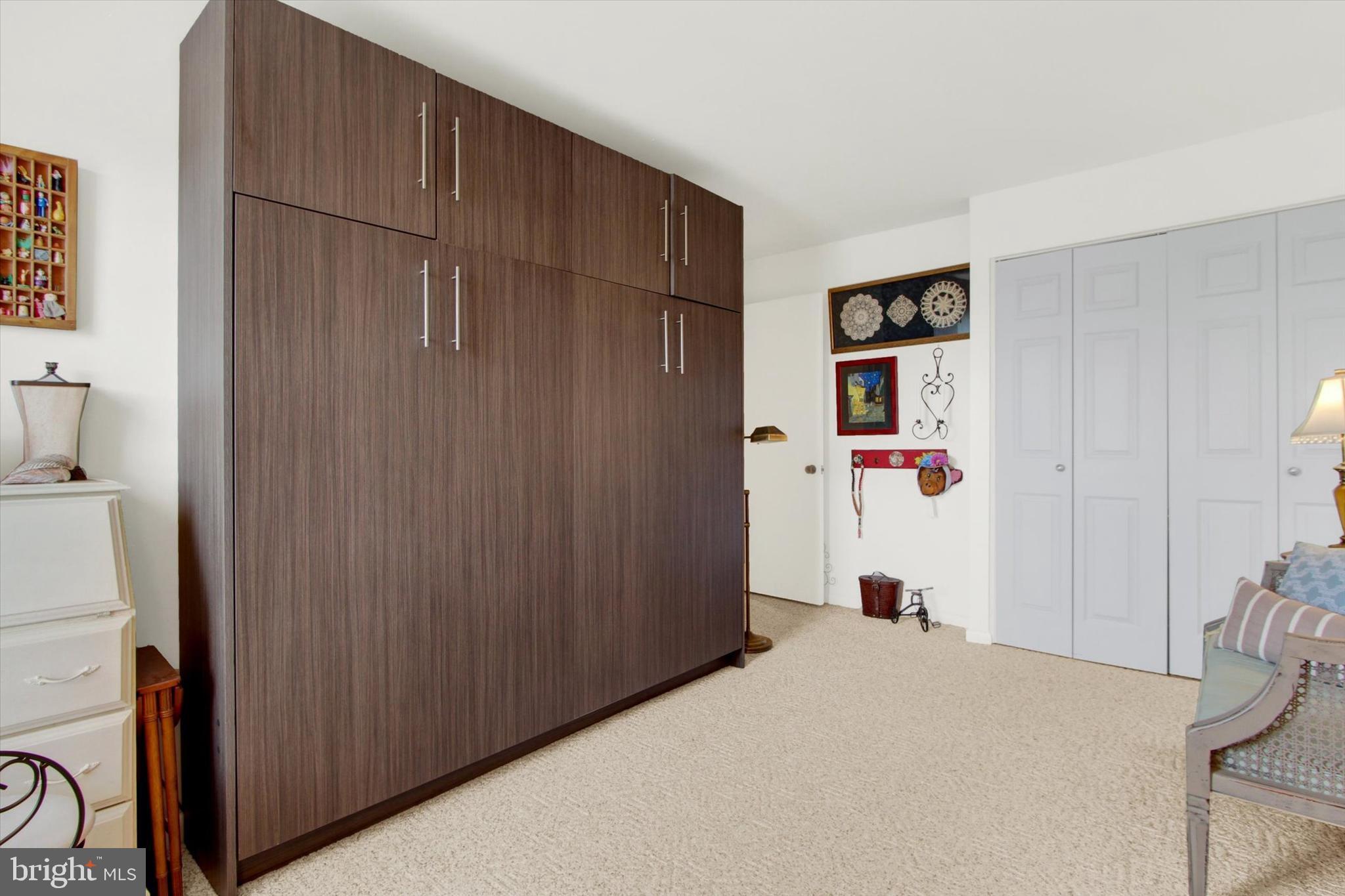 BROCKIE GREEN - Residential