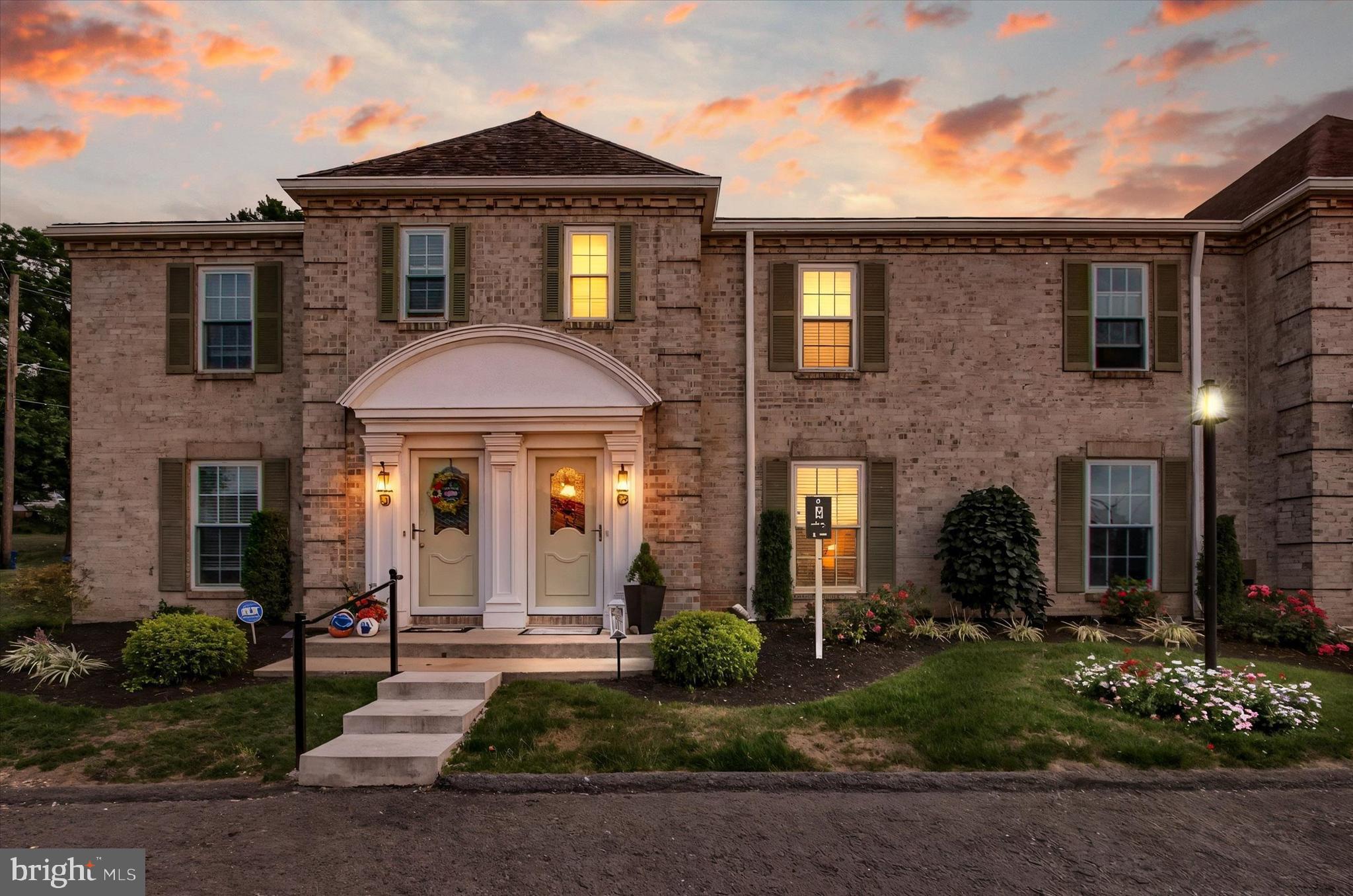 BROCKIE GREEN - Residential