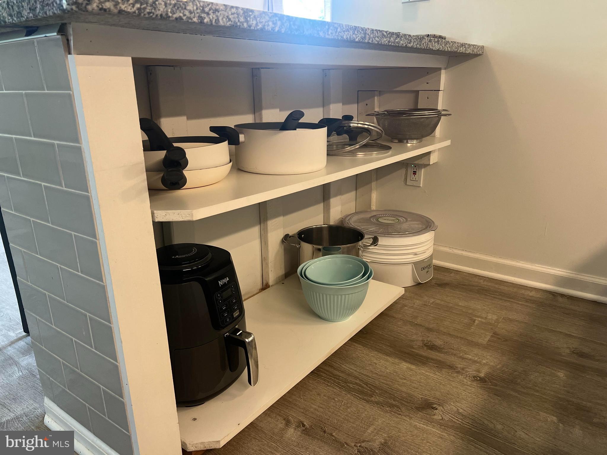 FRANKLIN MANOR - Residential Lease