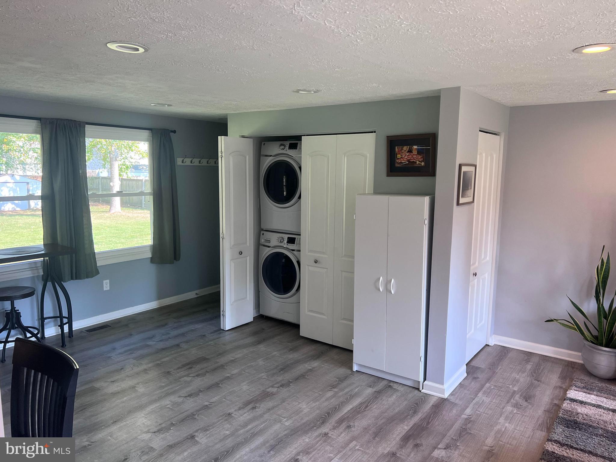 FRANKLIN MANOR - Residential Lease