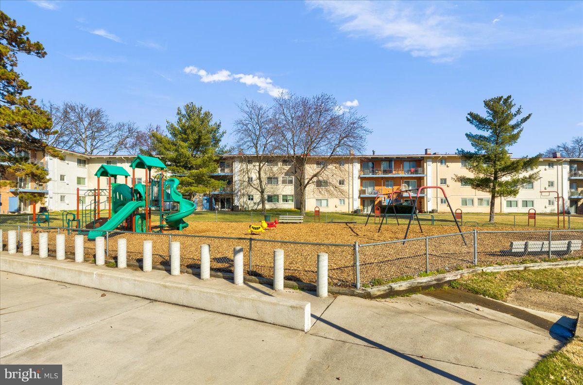 MARYLAND FARMS CONDO - Residential