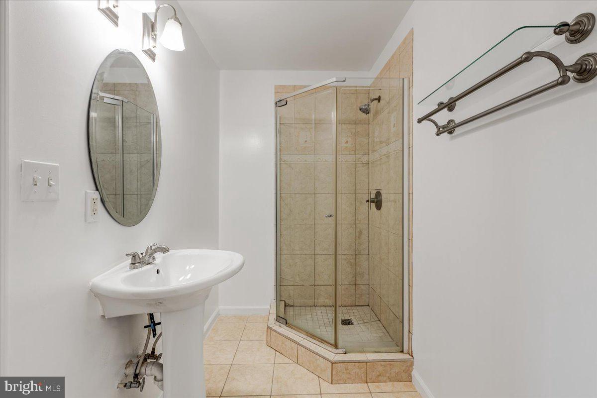 MARYLAND FARMS CONDO - Residential