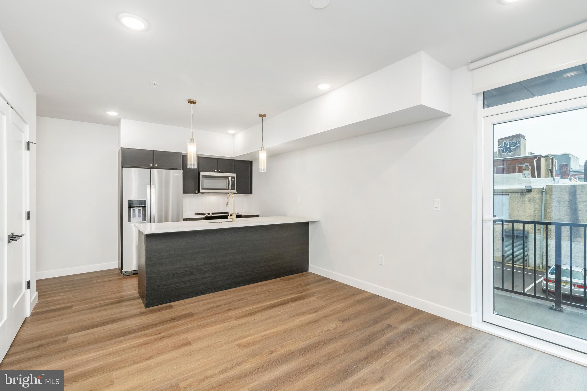 1102 GERMANTOWN AVENUE 601