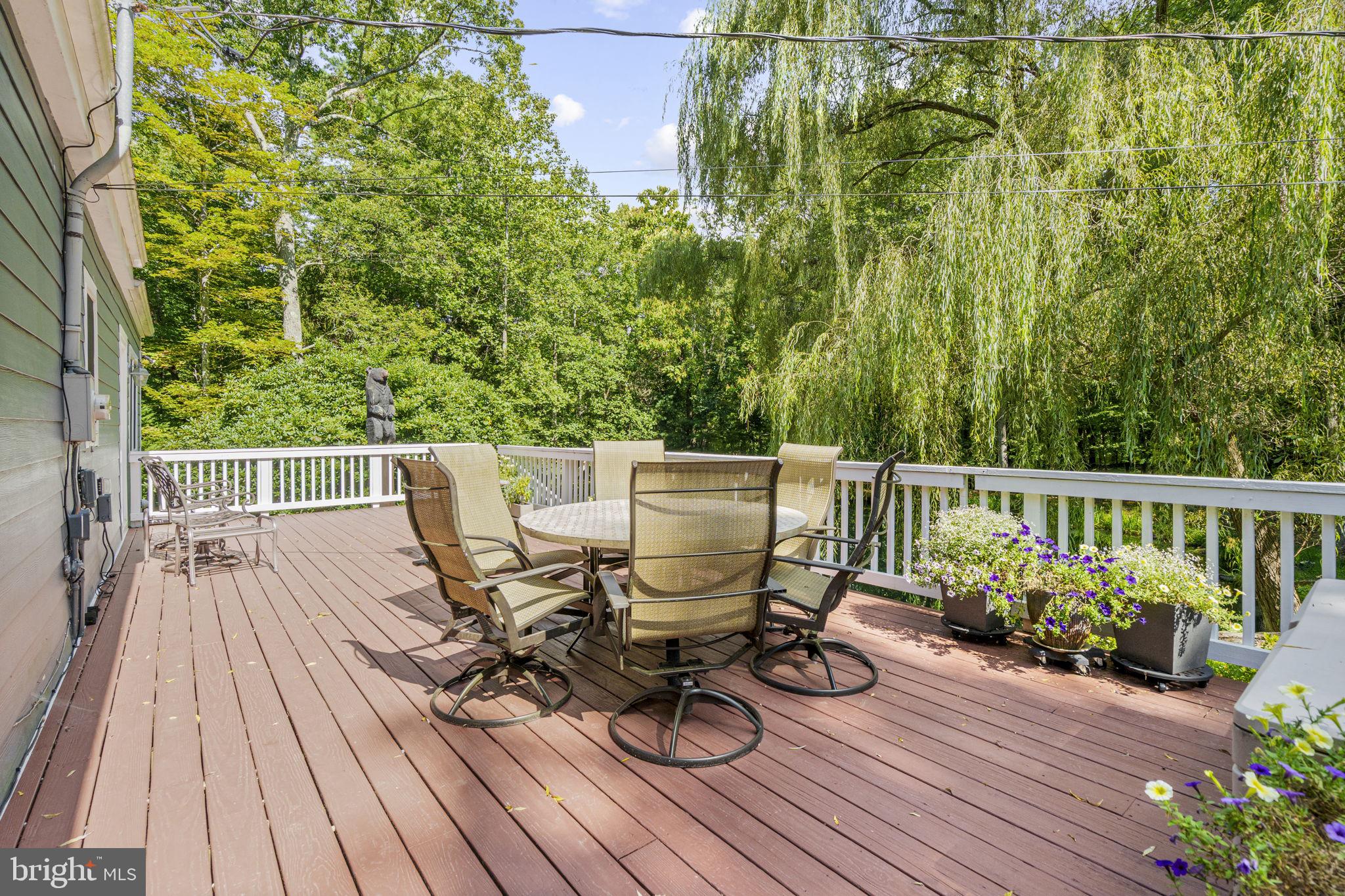 JEWELL HOLLOW - Residential