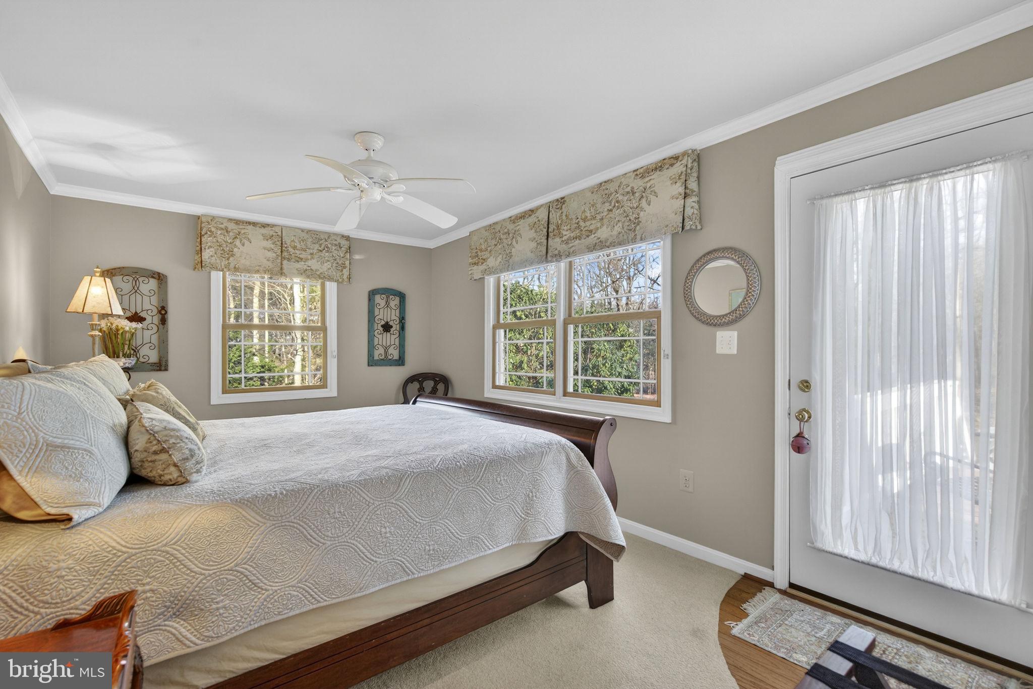 JEWELL HOLLOW - Residential