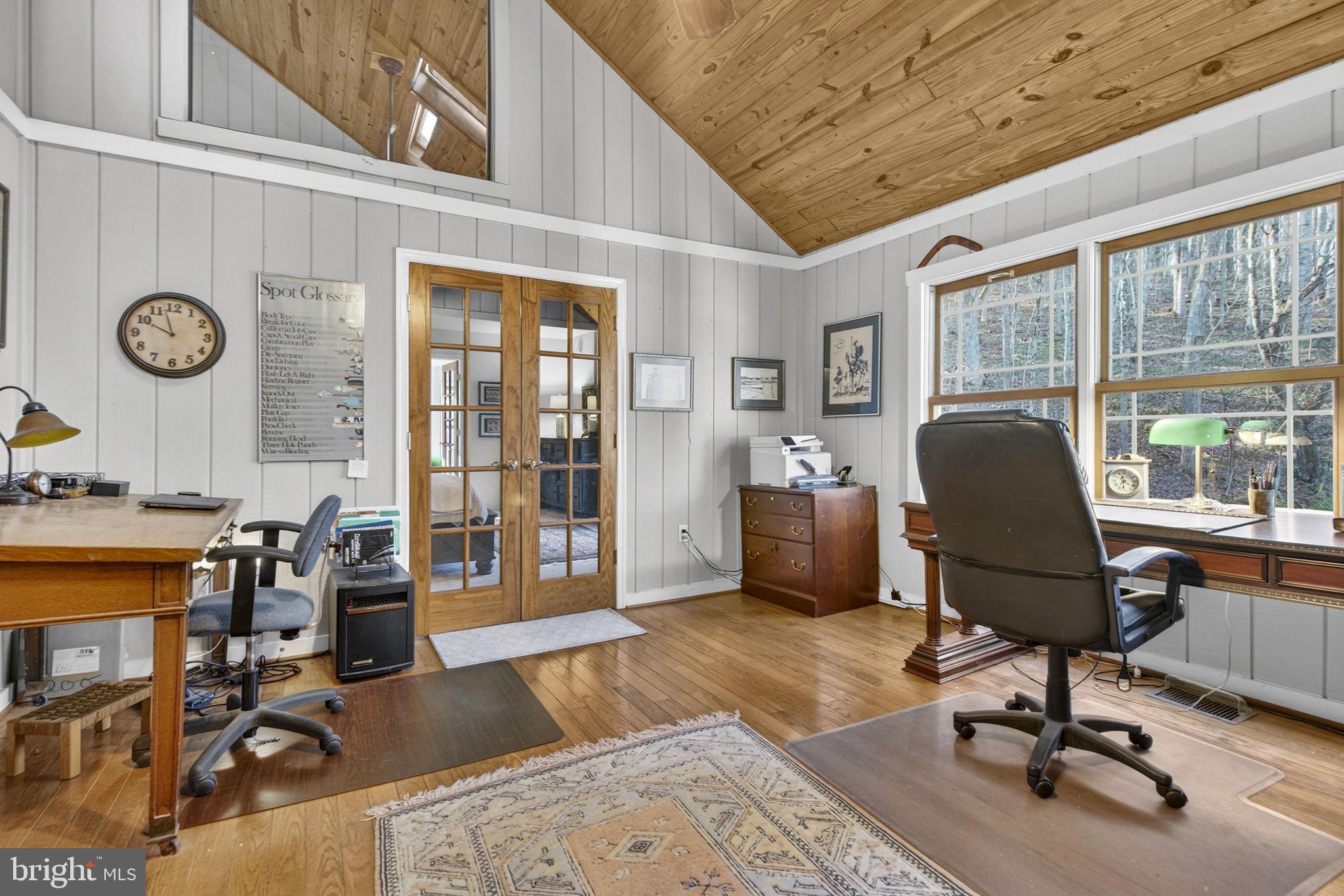 JEWELL HOLLOW - Residential