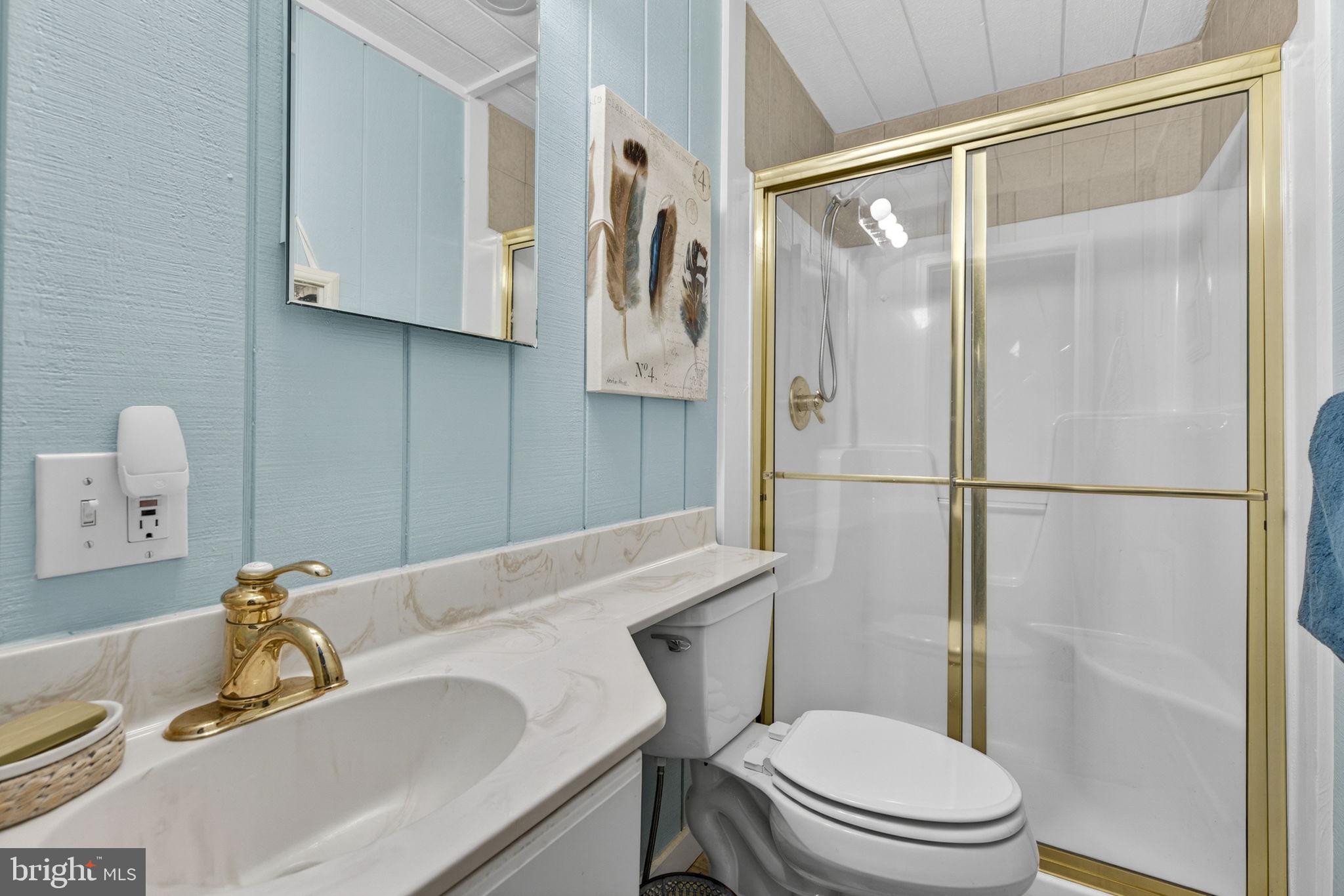 JEWELL HOLLOW - Residential