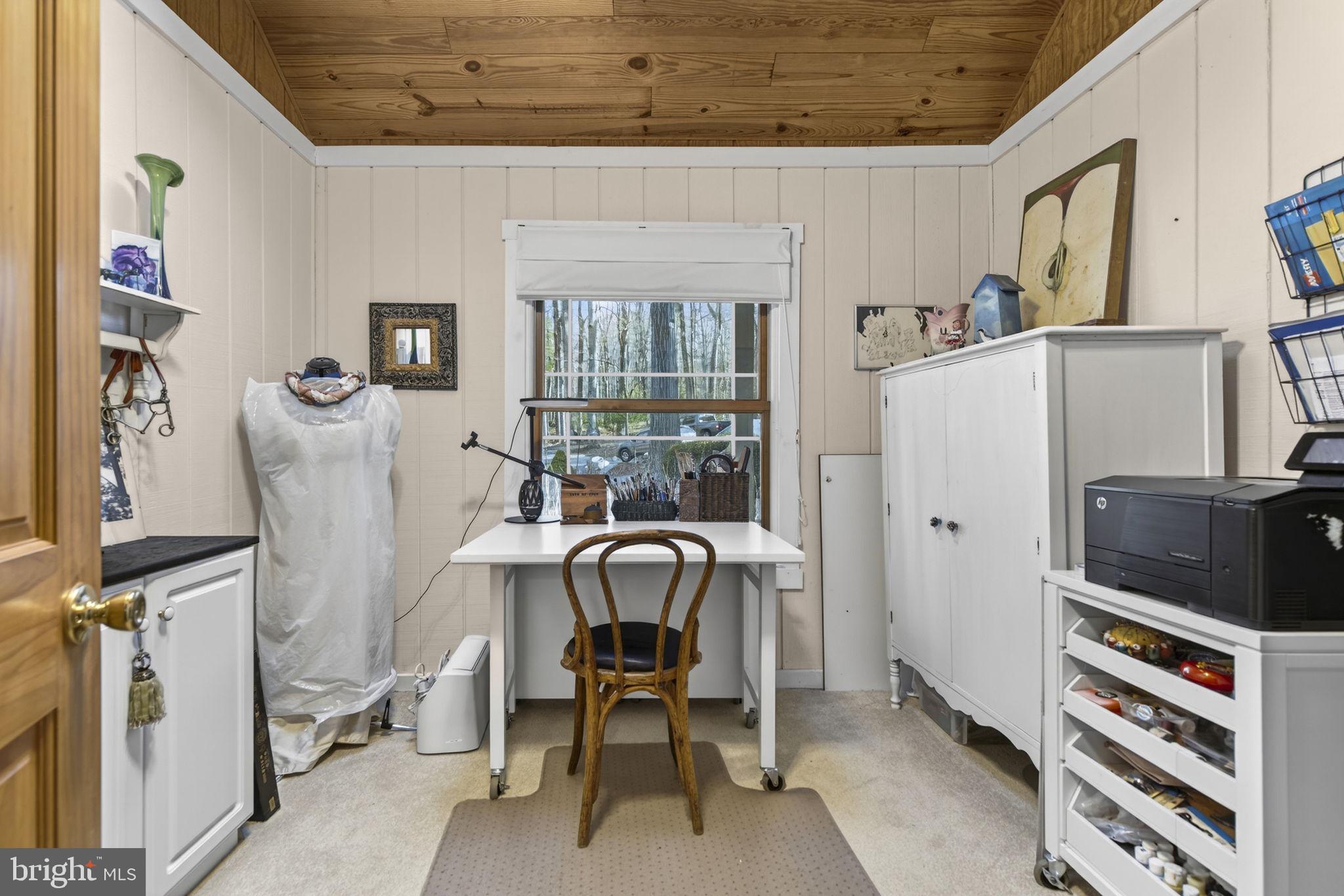 JEWELL HOLLOW - Residential