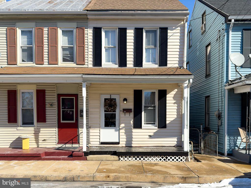 NONE AVAILABLE - Residential Lease