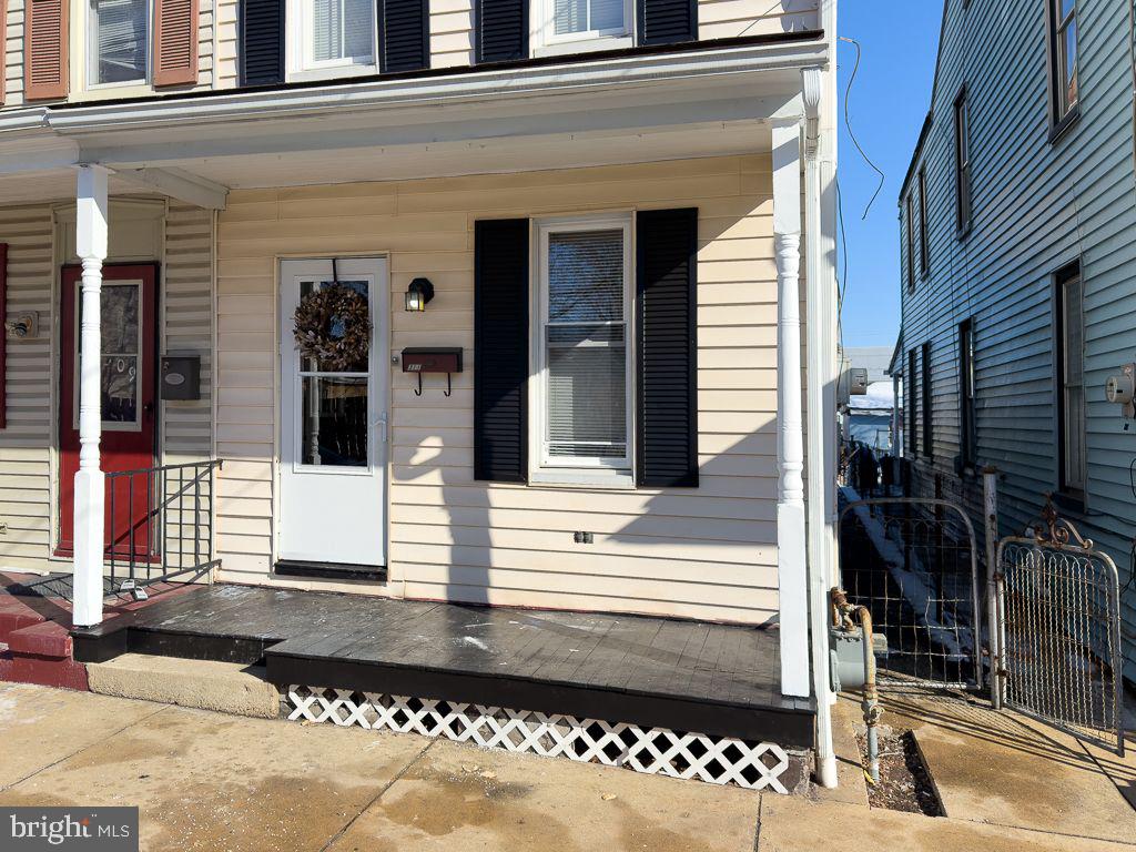 NONE AVAILABLE - Residential Lease