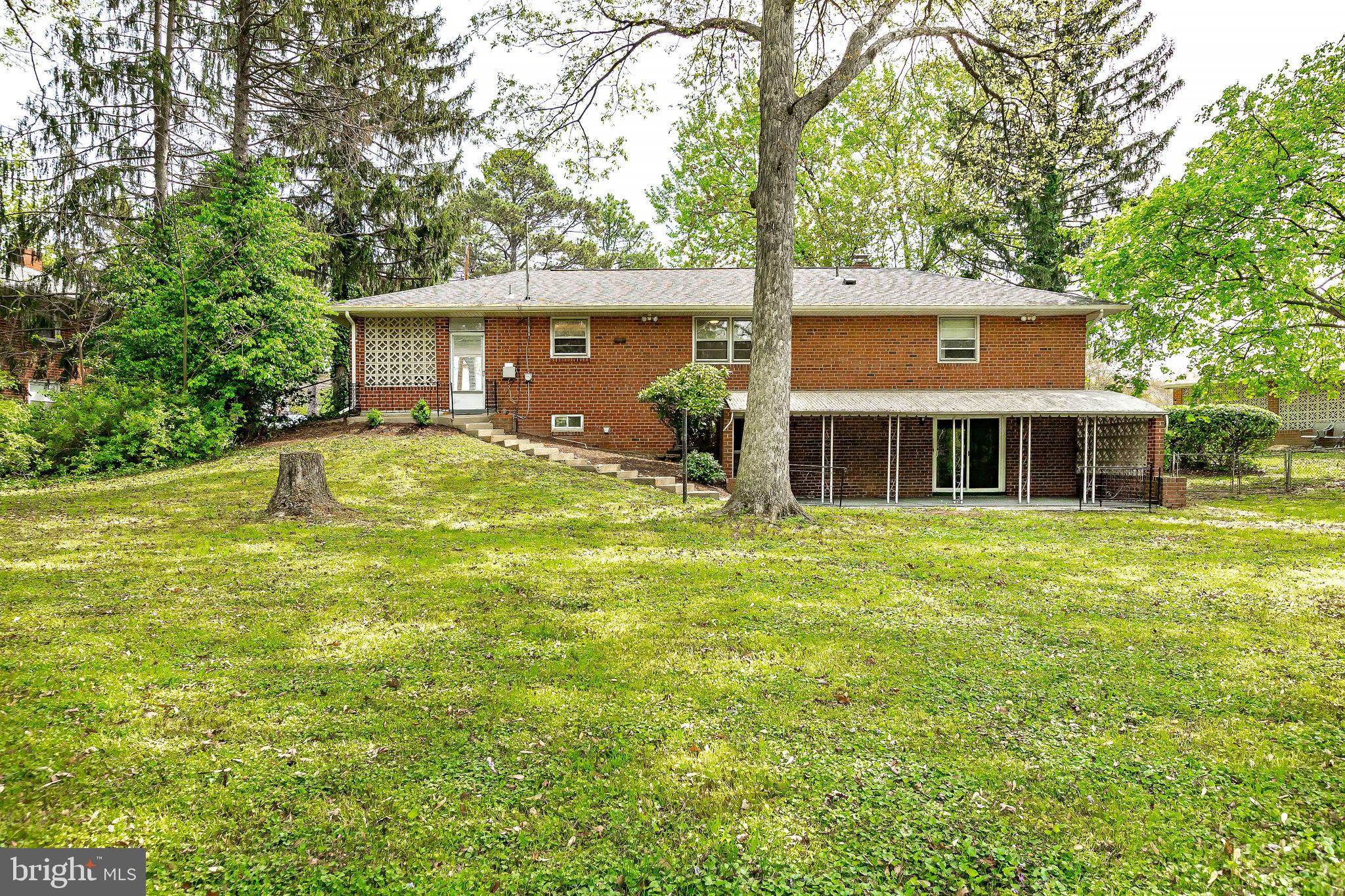 CALVERTON - Residential