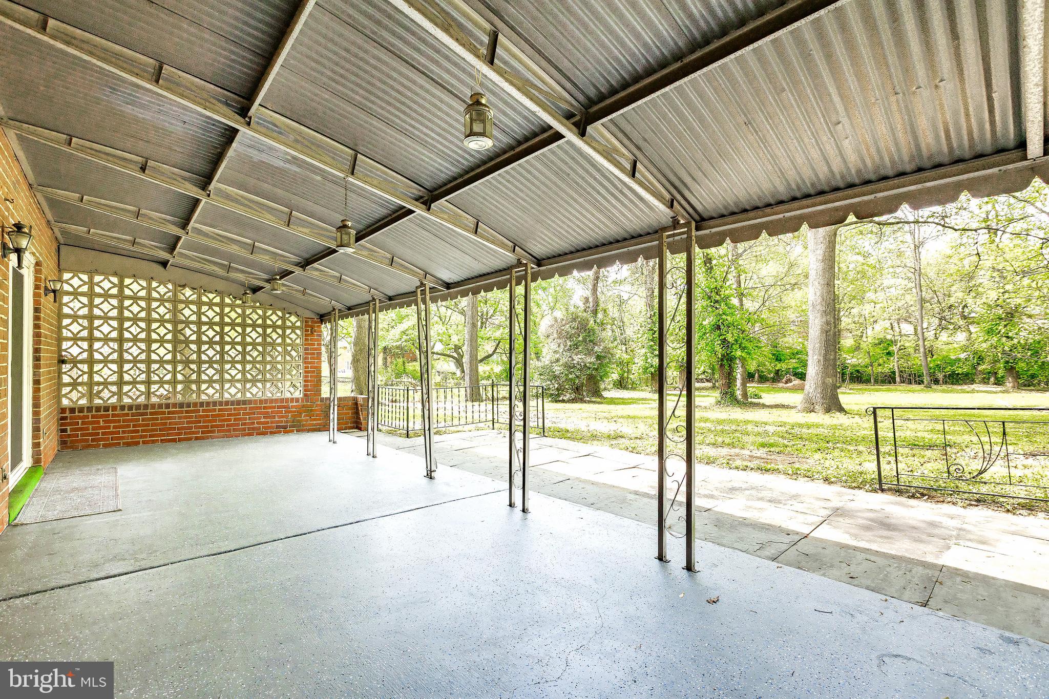 CALVERTON - Residential