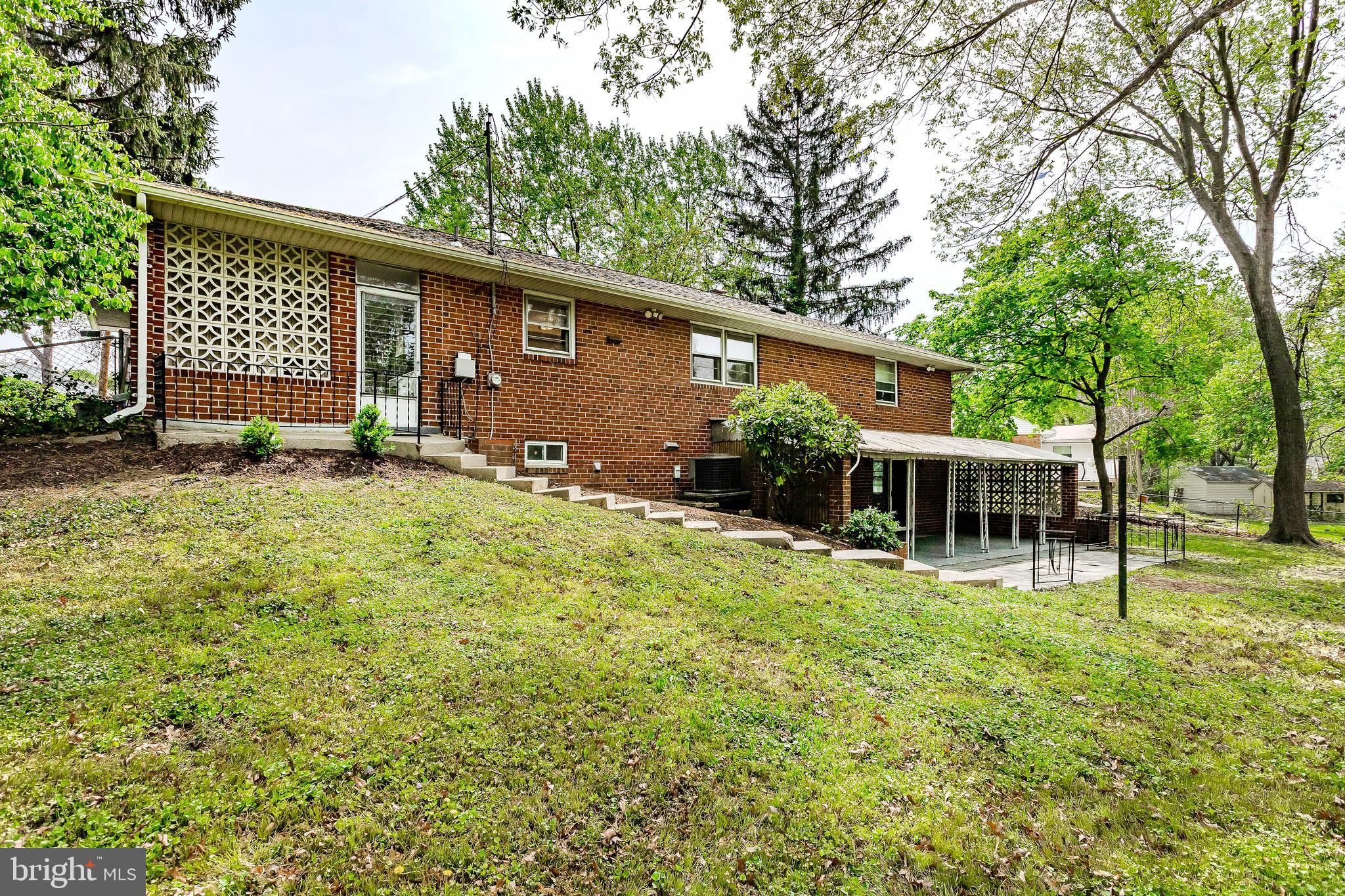 CALVERTON - Residential