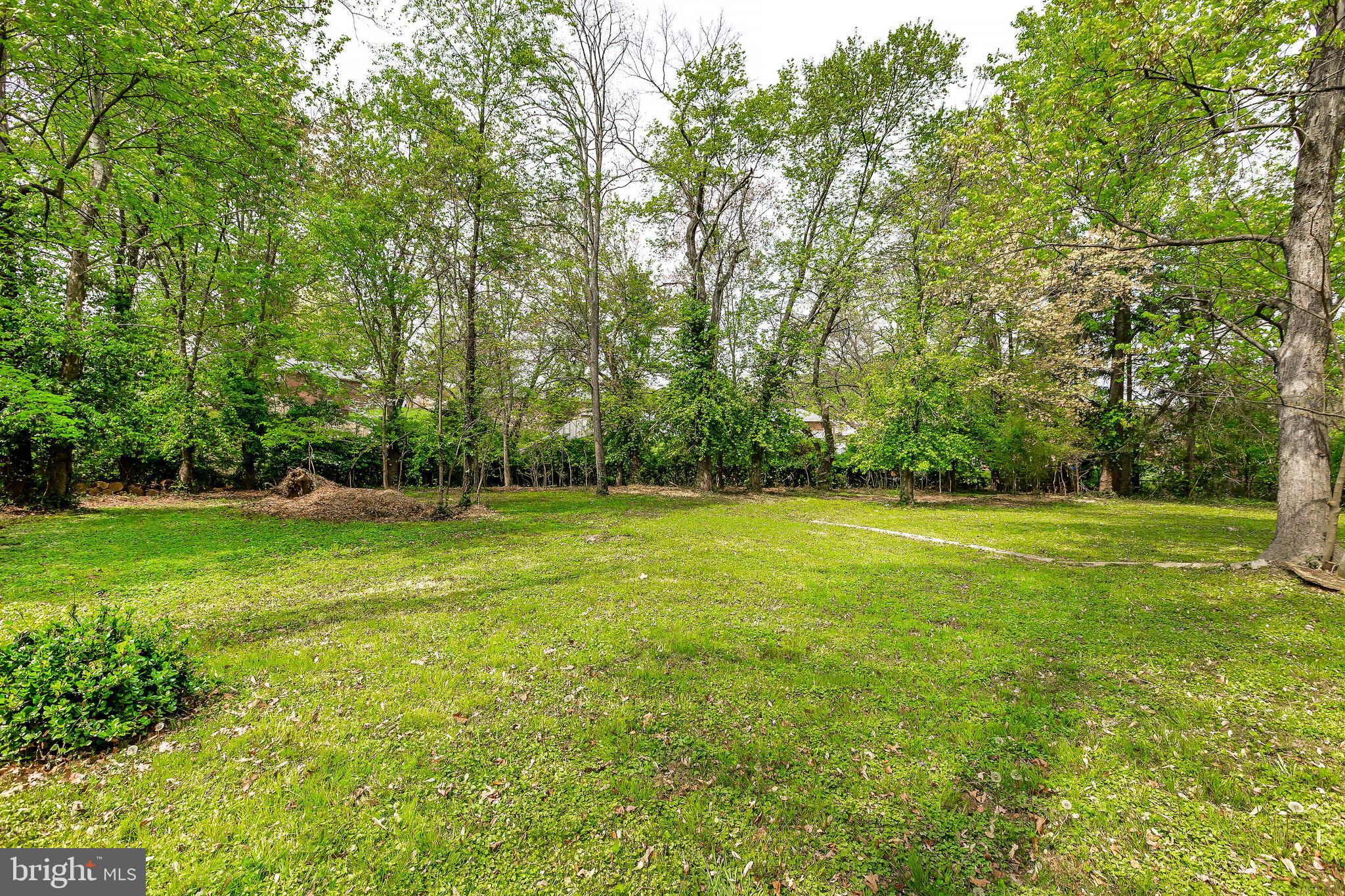 CALVERTON - Residential