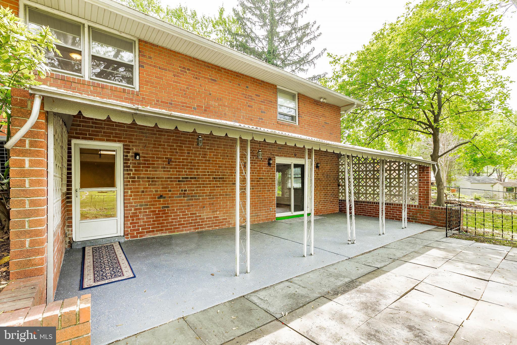 CALVERTON - Residential