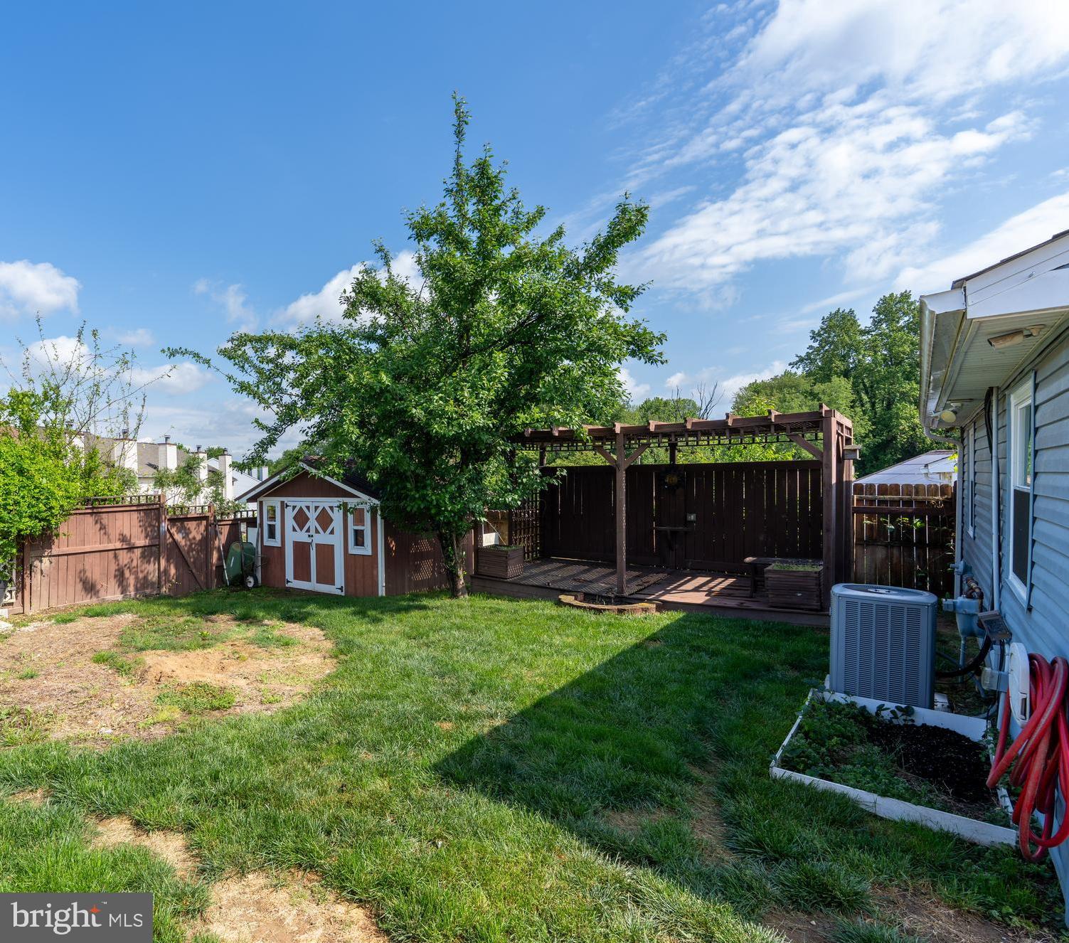LAKECROFT II - Residential