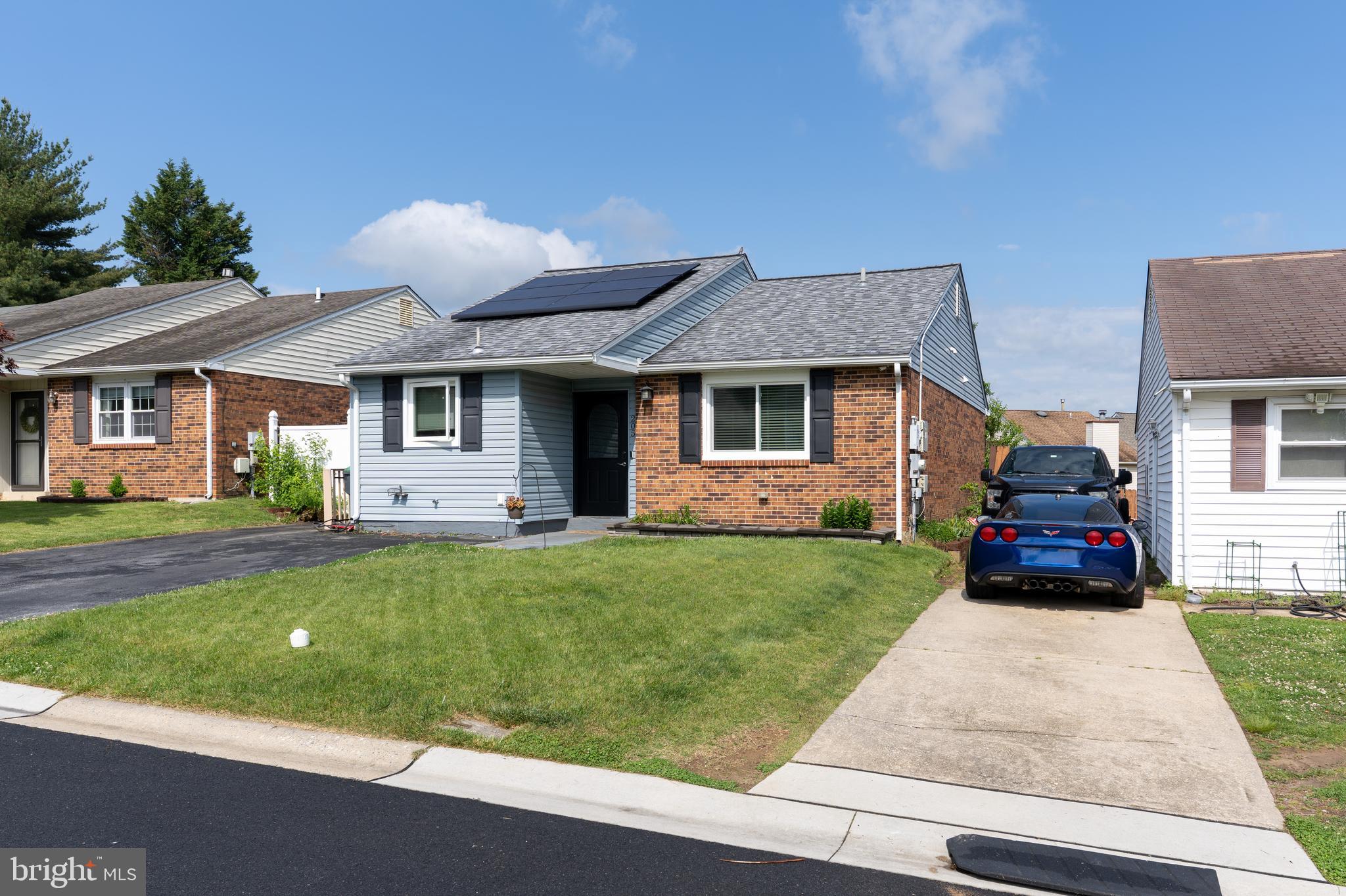 LAKECROFT II - Residential