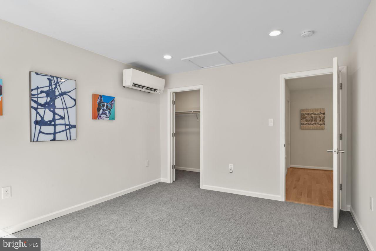 SHEPHERDSTOWN - Residential