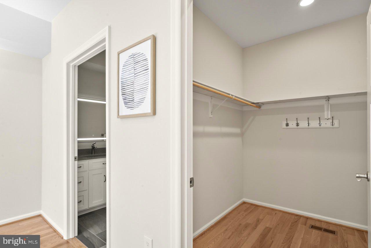 SHEPHERDSTOWN - Residential