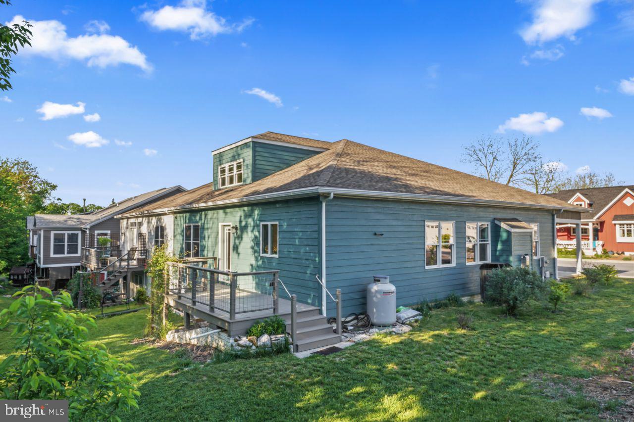 SHEPHERDSTOWN - Residential