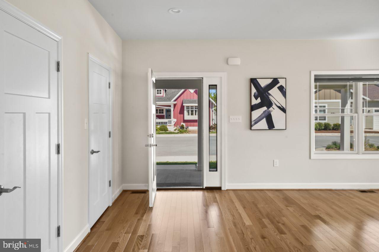 SHEPHERDSTOWN - Residential