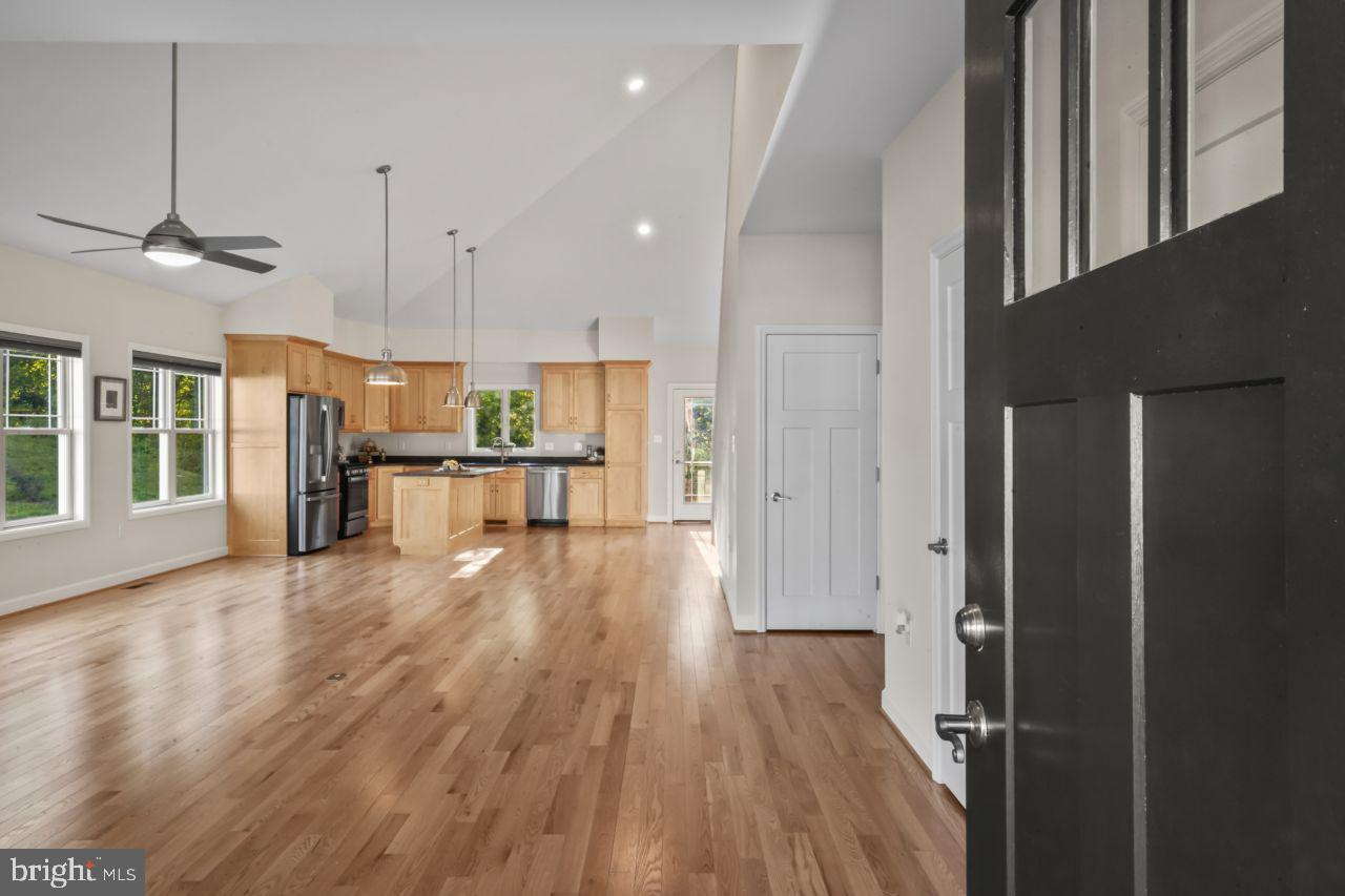 SHEPHERDSTOWN - Residential