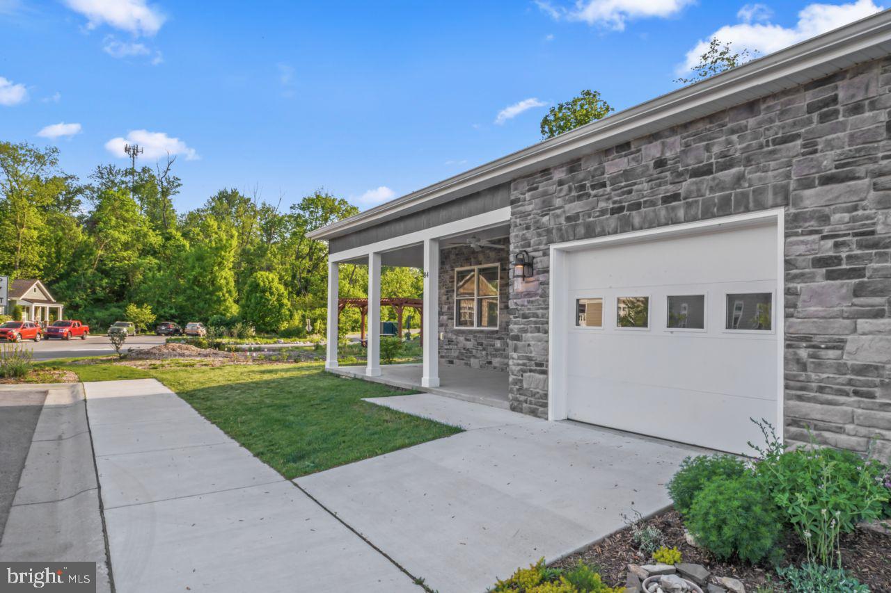 SHEPHERDSTOWN - Residential