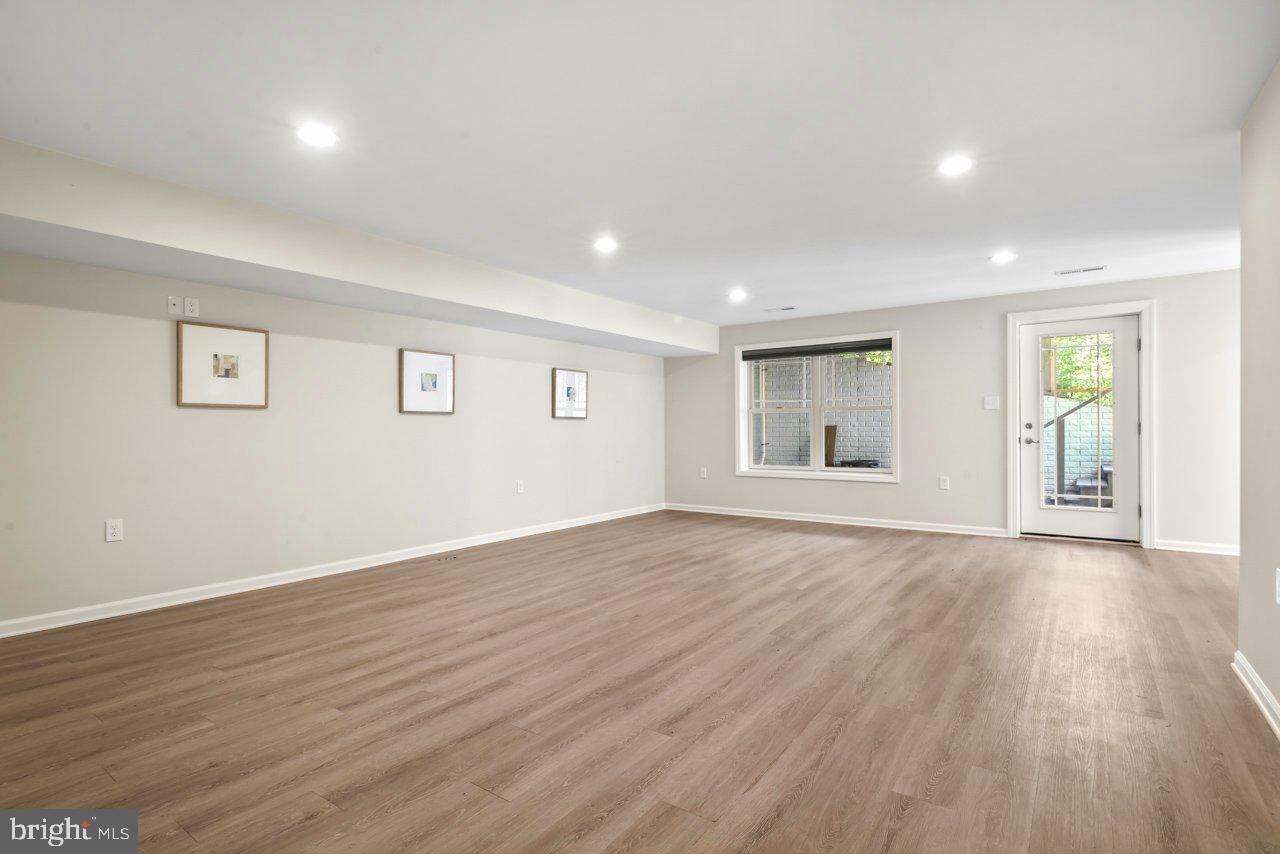 SHEPHERDSTOWN - Residential