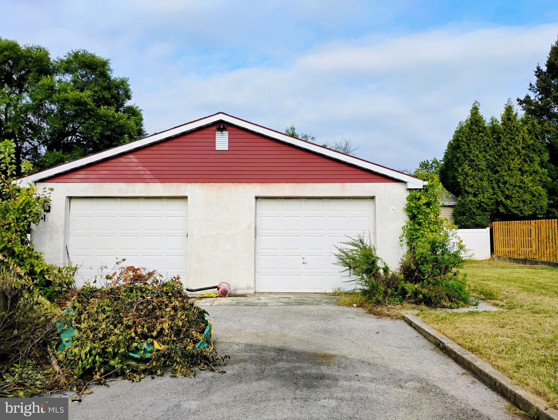 432 CROOKED LANE
