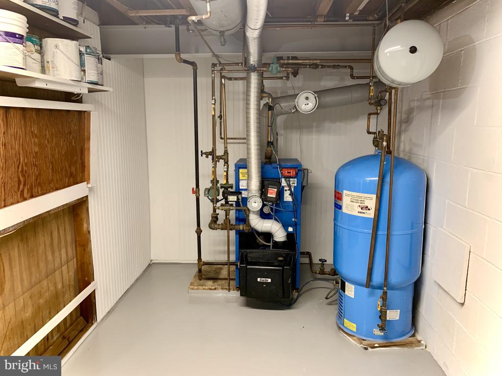 NORTHBROOK HILLS - Residential