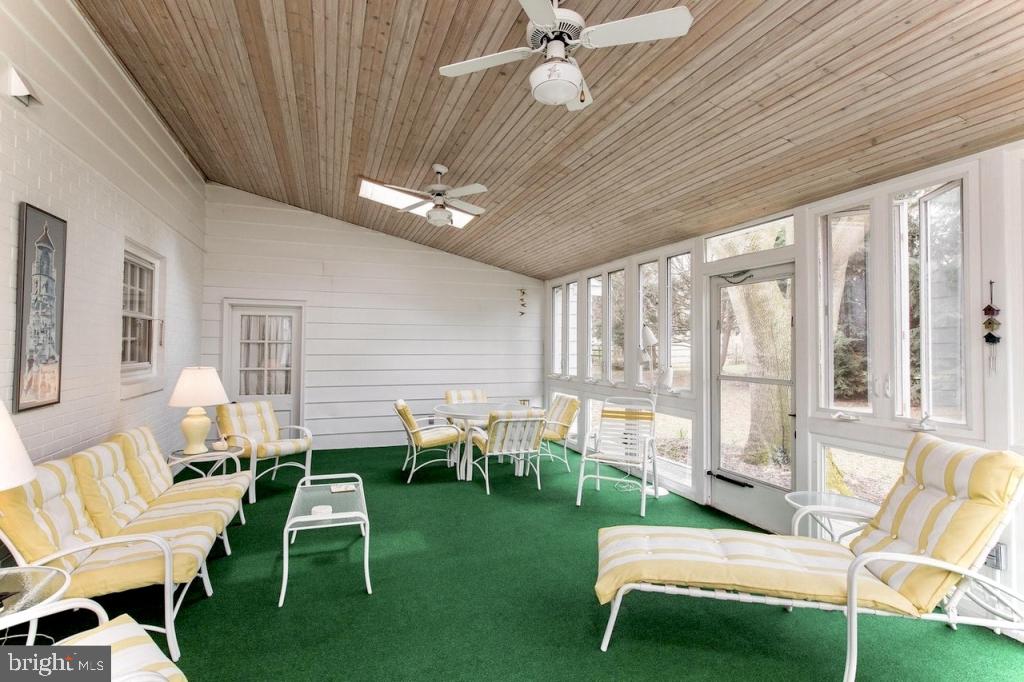 NORTHBROOK HILLS - Residential