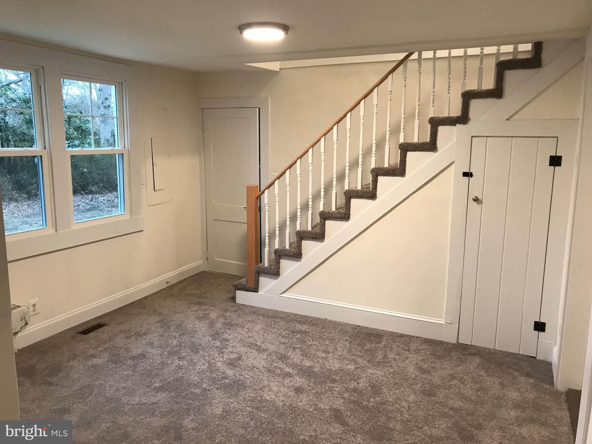 DICKINSON - Residential Lease