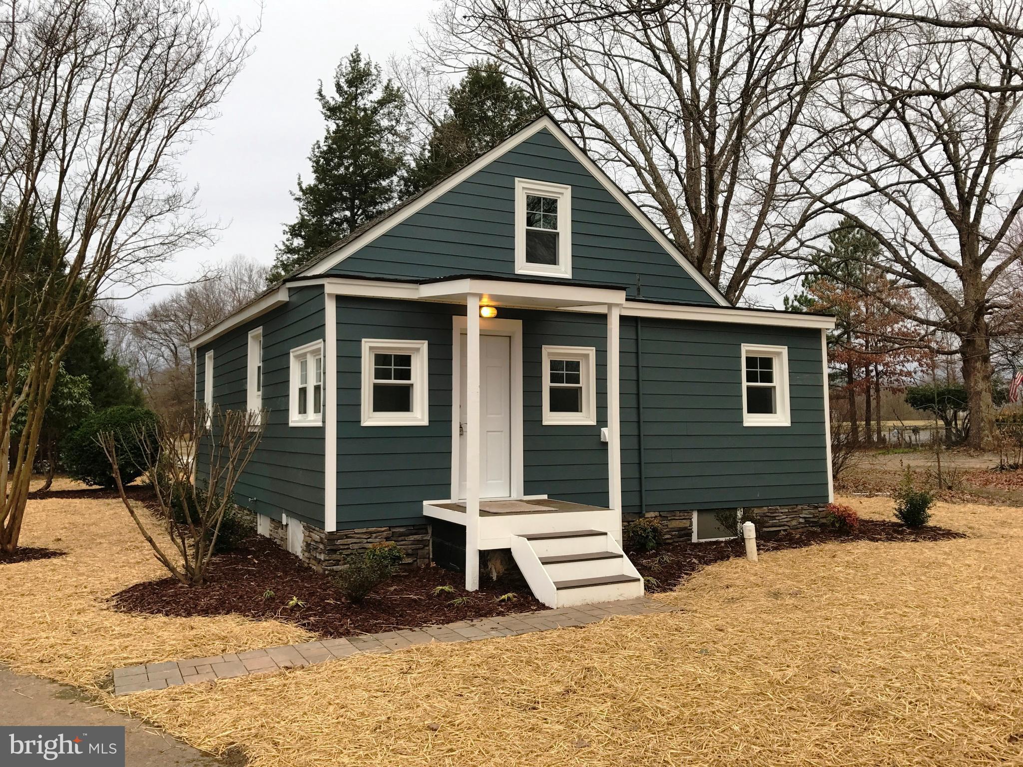 DICKINSON - Residential Lease