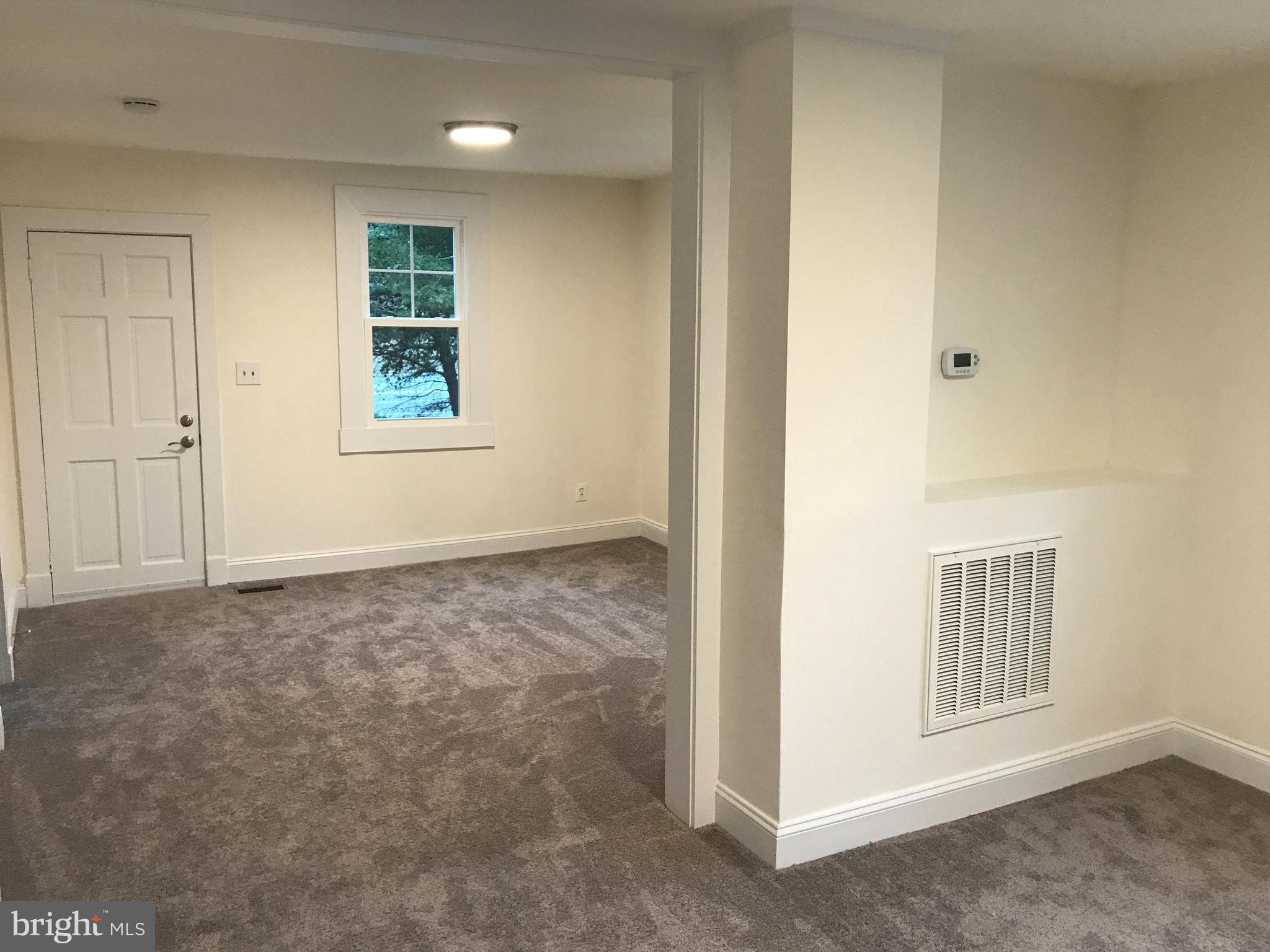 DICKINSON - Residential Lease