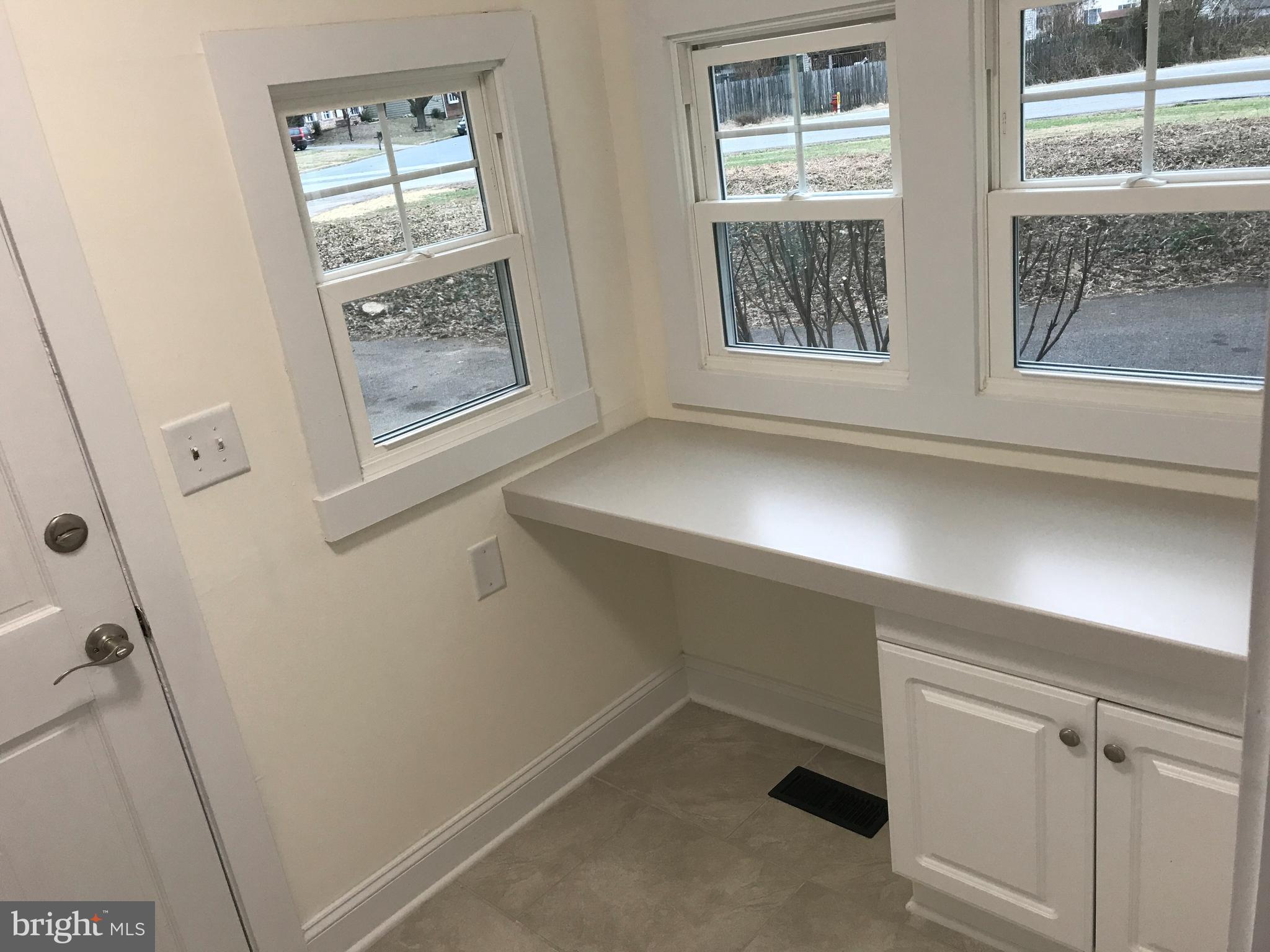 DICKINSON - Residential Lease