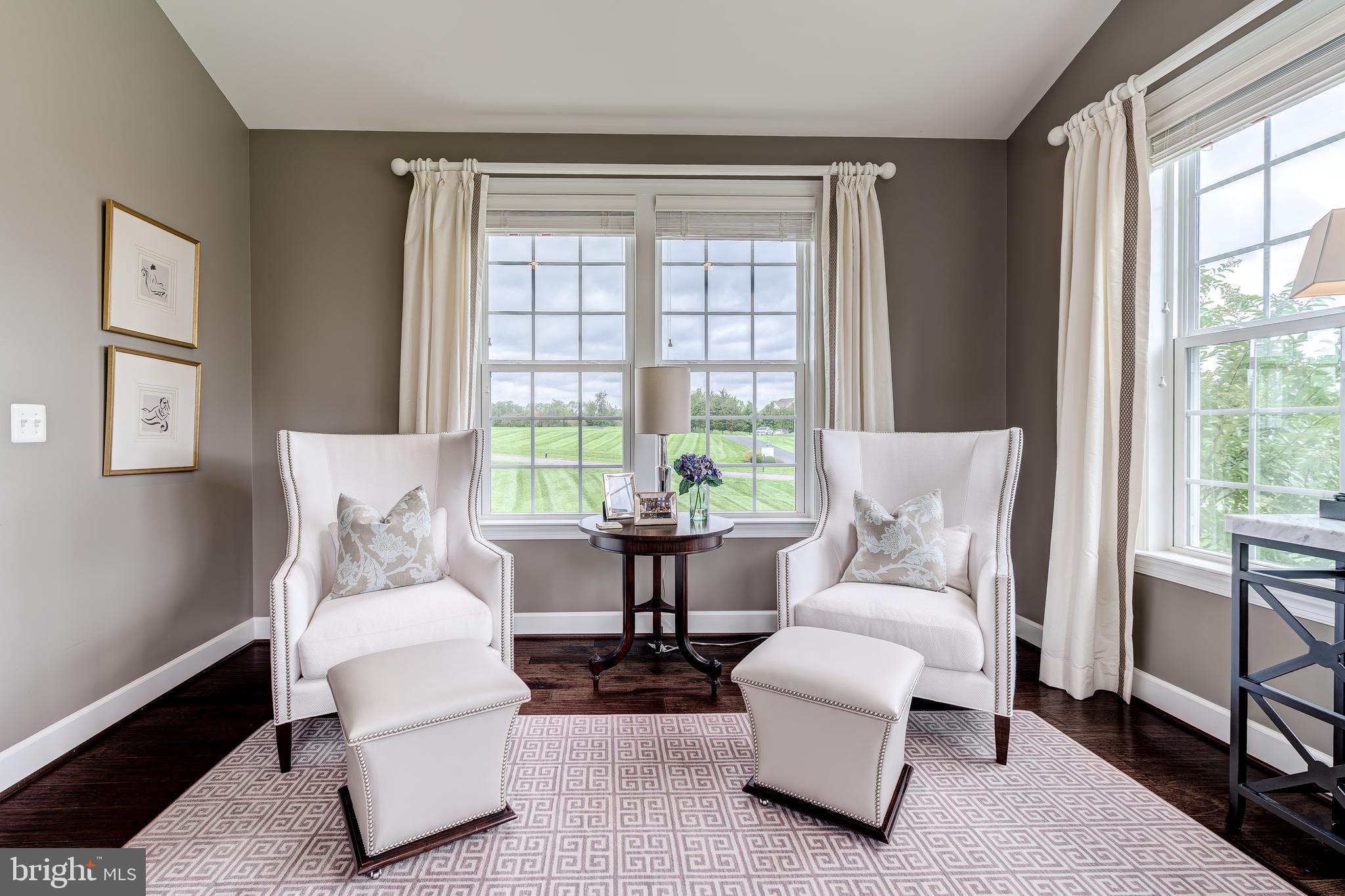 HUNTLEIGH AT CREIGHTON FARMS - Residential