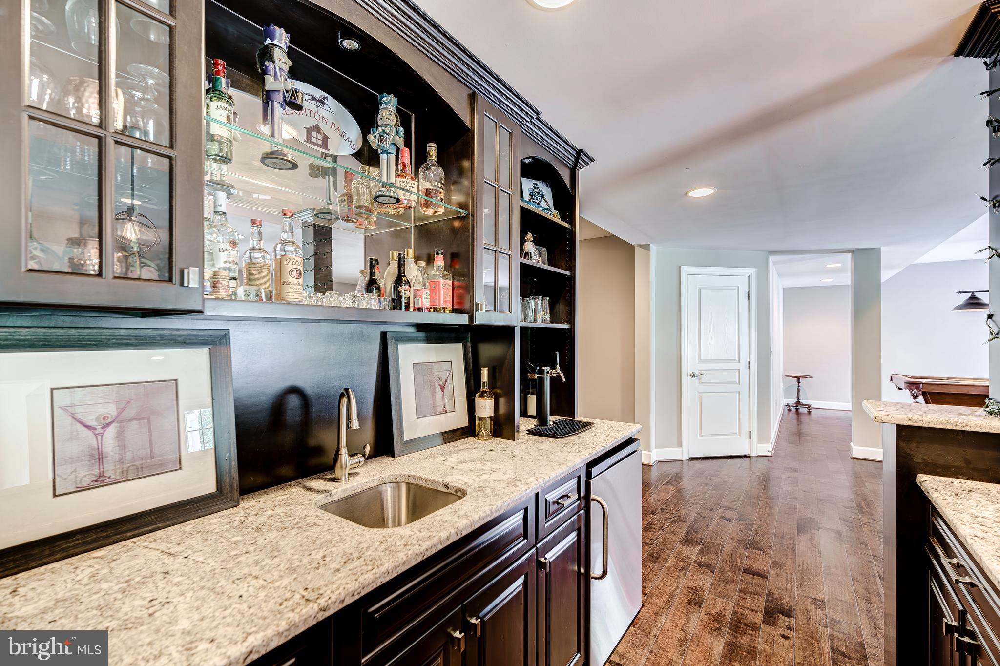 HUNTLEIGH AT CREIGHTON FARMS - Residential