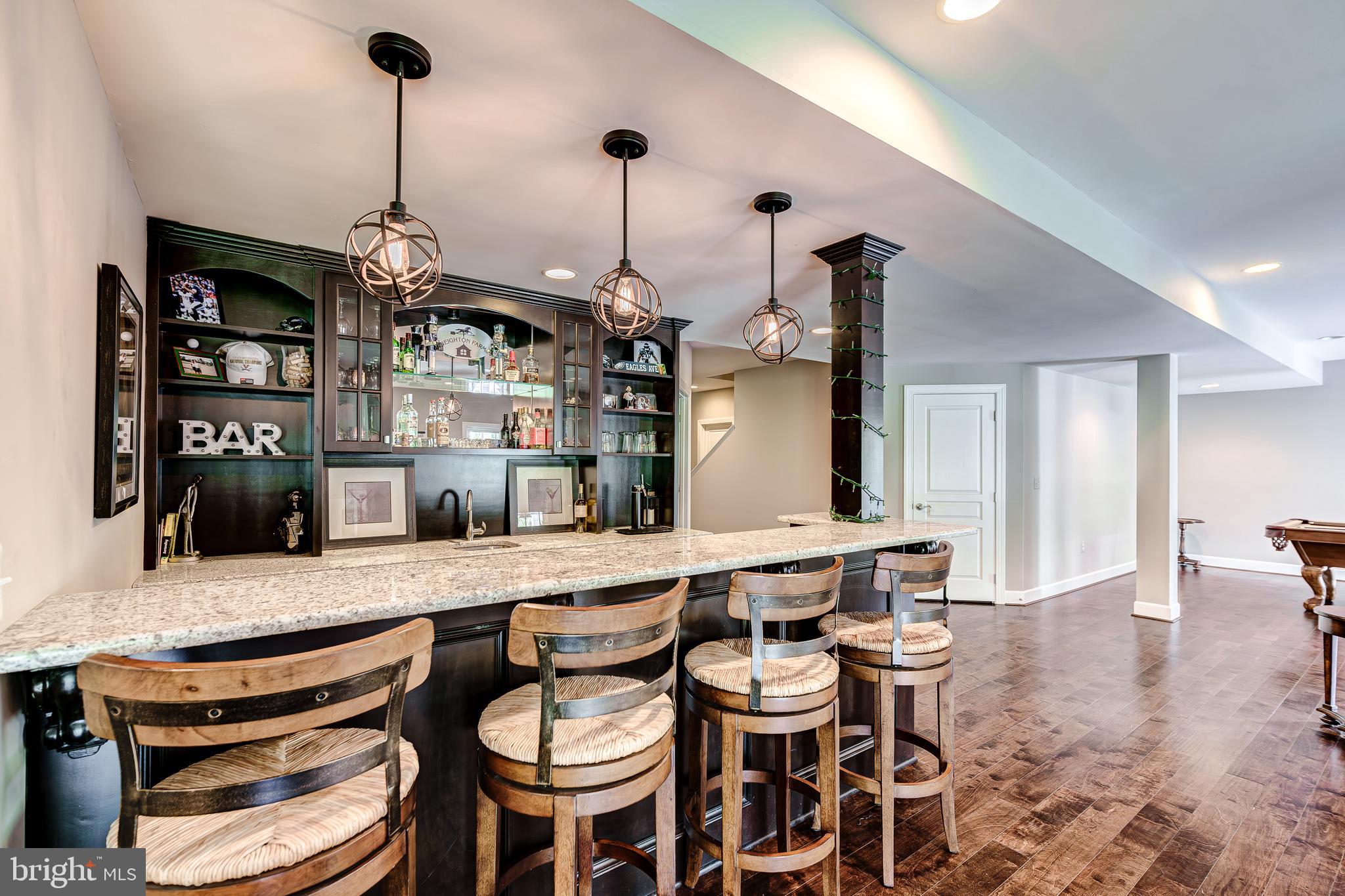 HUNTLEIGH AT CREIGHTON FARMS - Residential