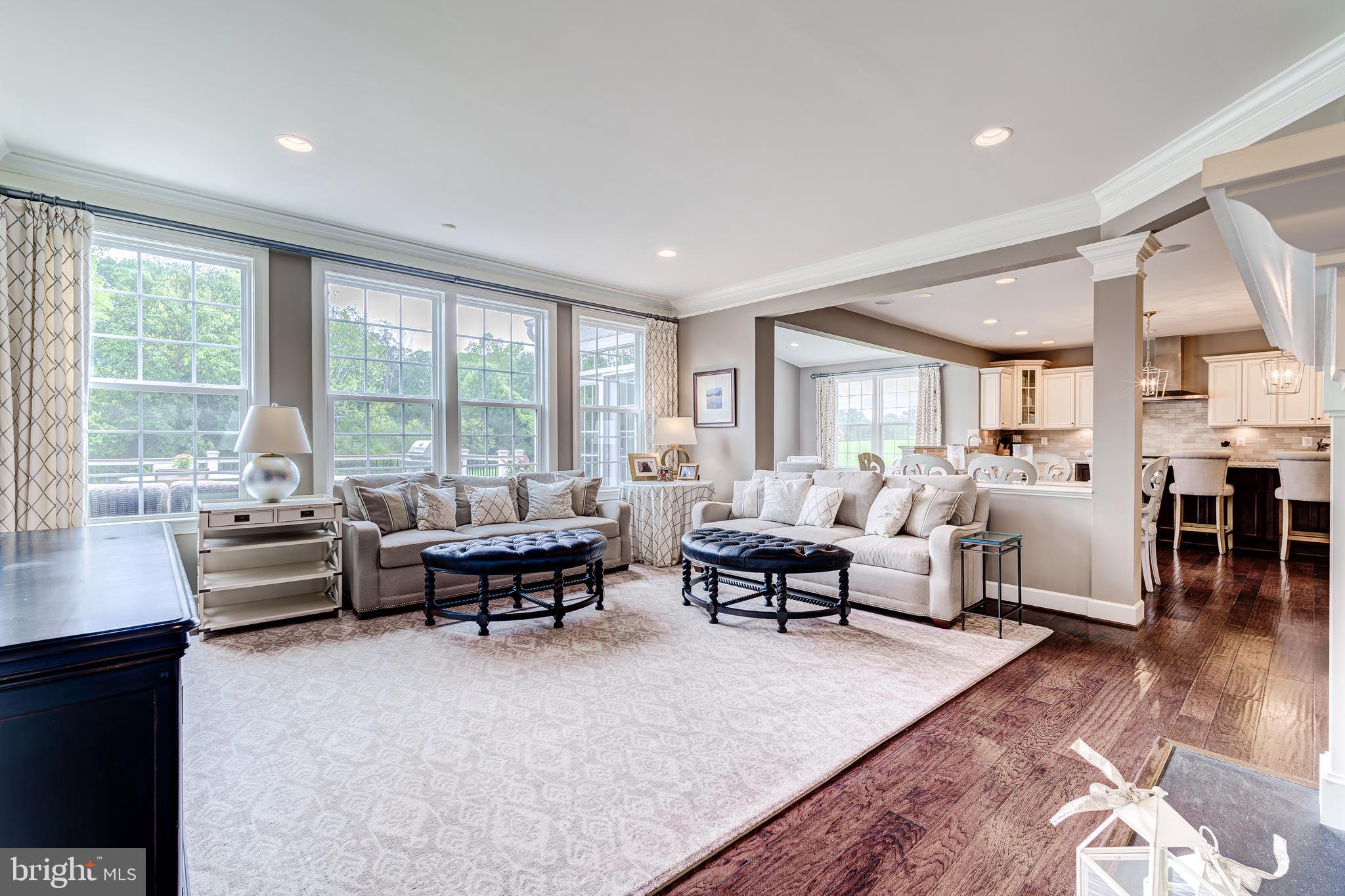 HUNTLEIGH AT CREIGHTON FARMS - Residential