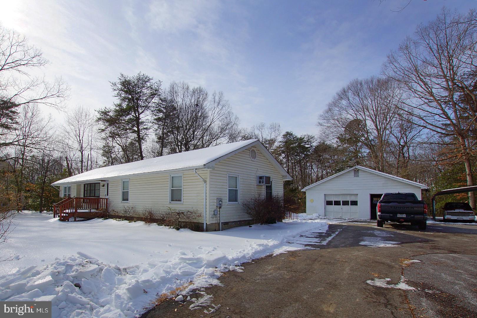 GREEN MANOR ESTATES - Residential