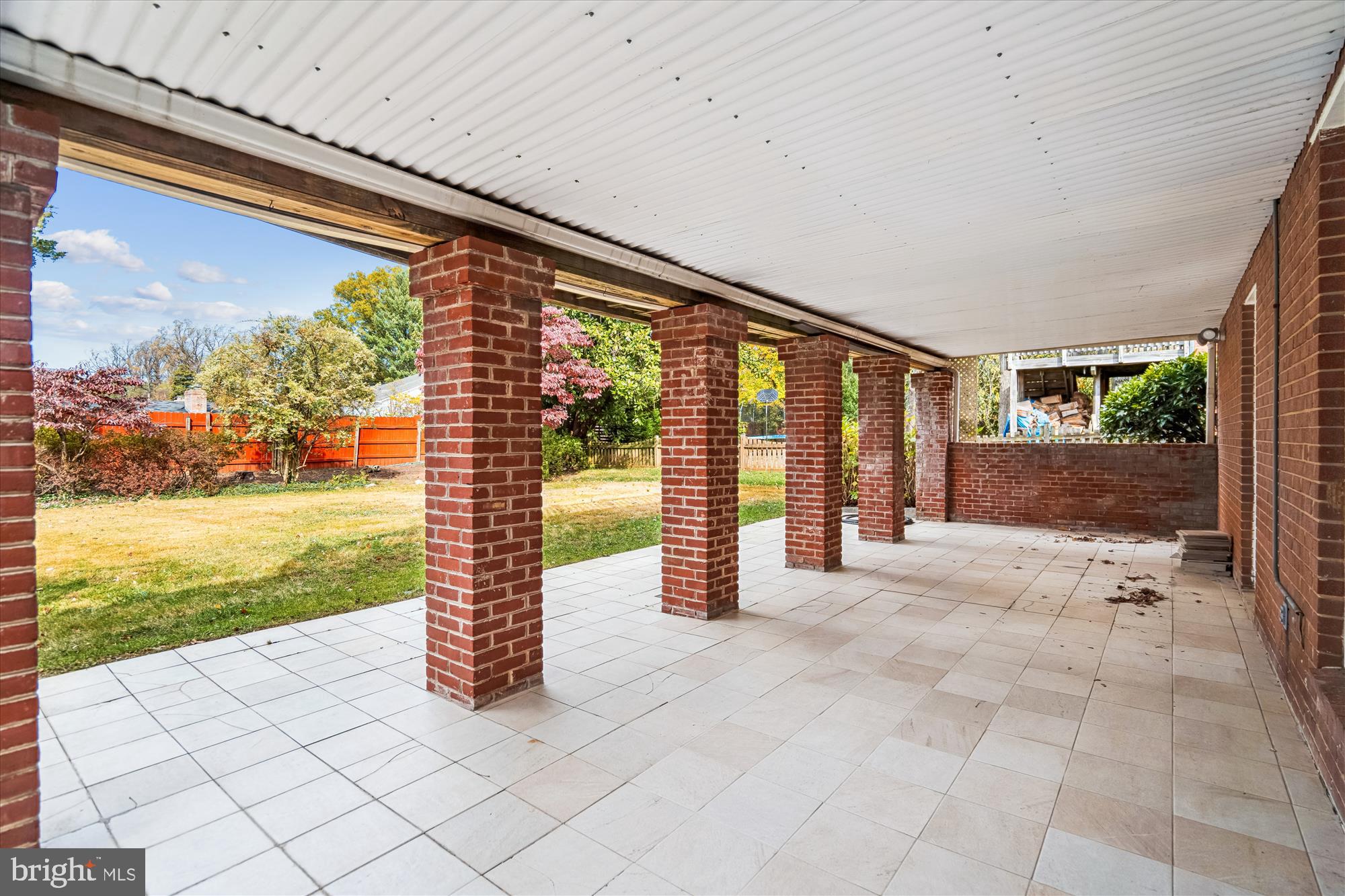 KENWOOD PARK - Residential Lease