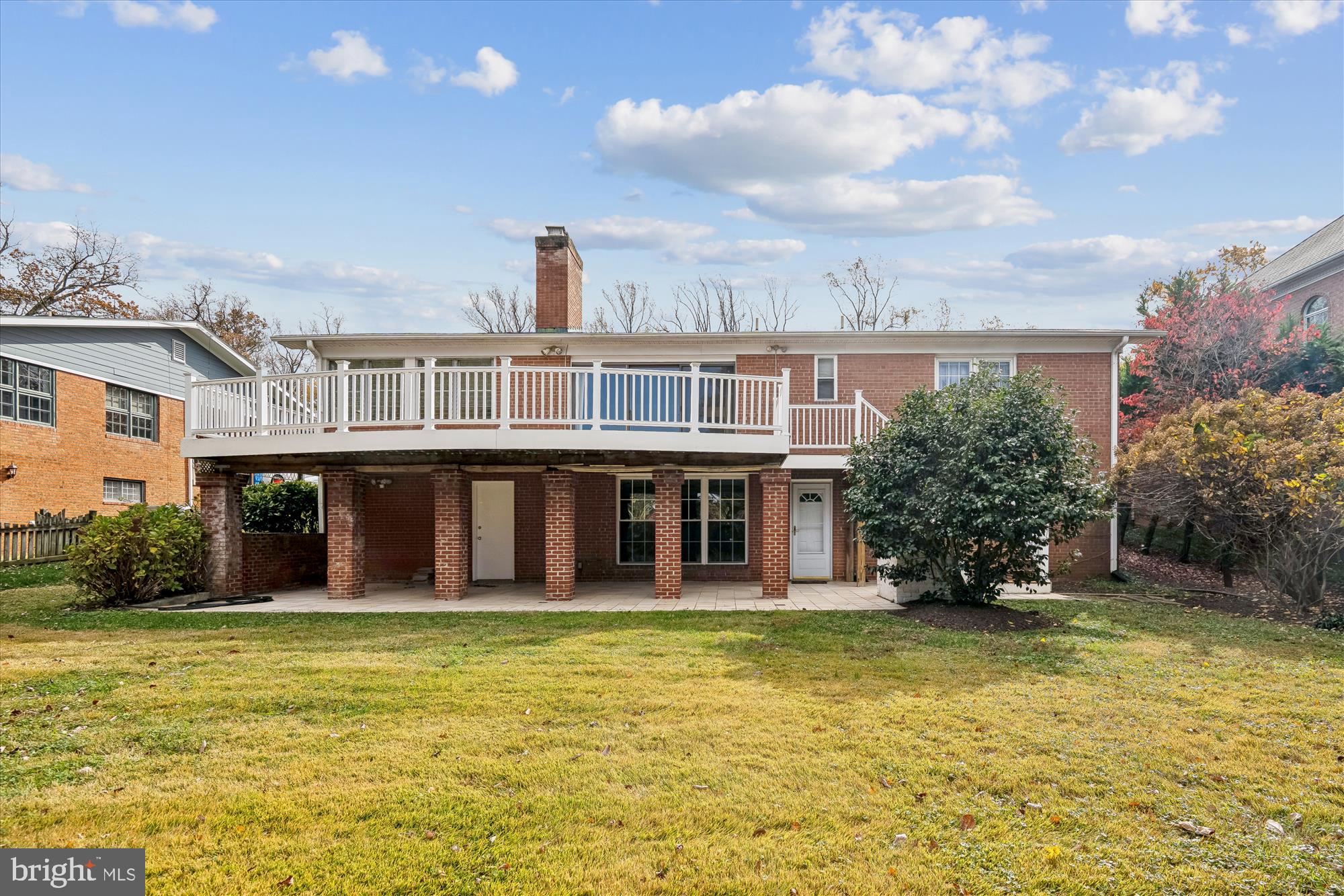 KENWOOD PARK - Residential Lease