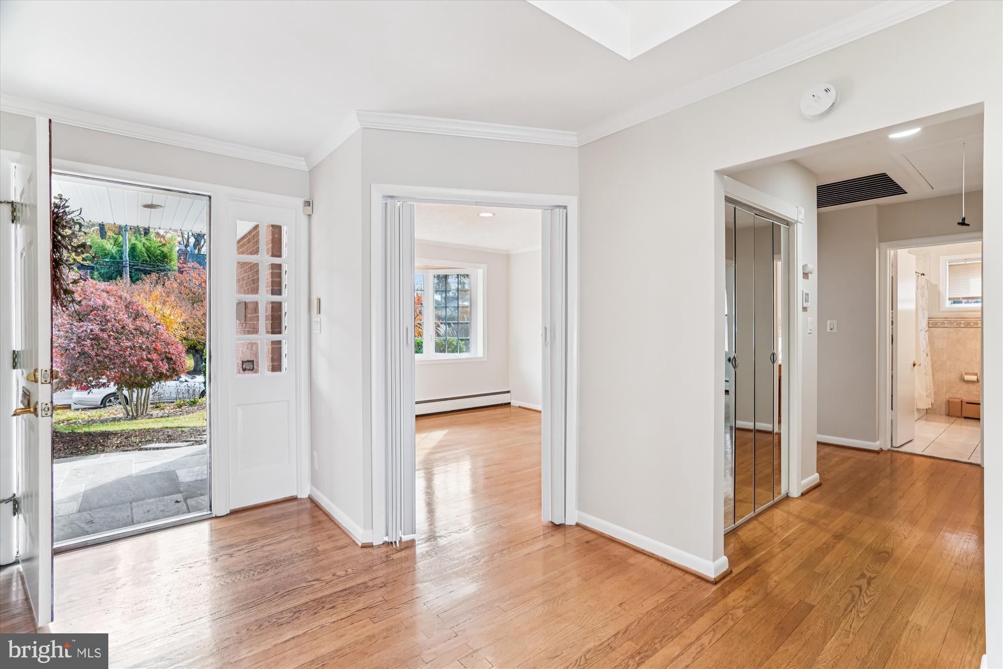 KENWOOD PARK - Residential Lease